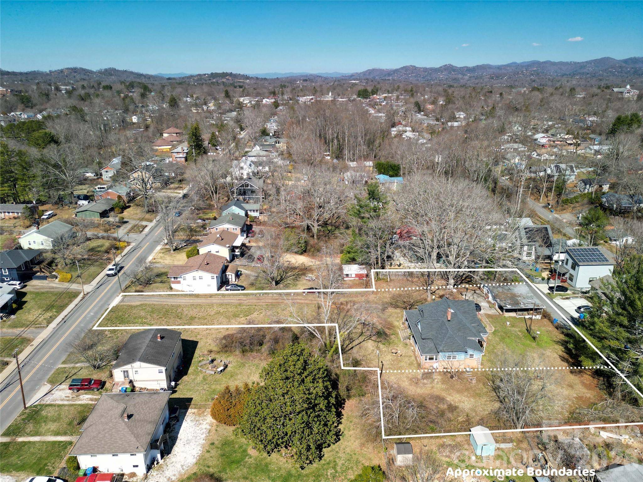 192 Brevard RD #4, Asheville, NC 28806
