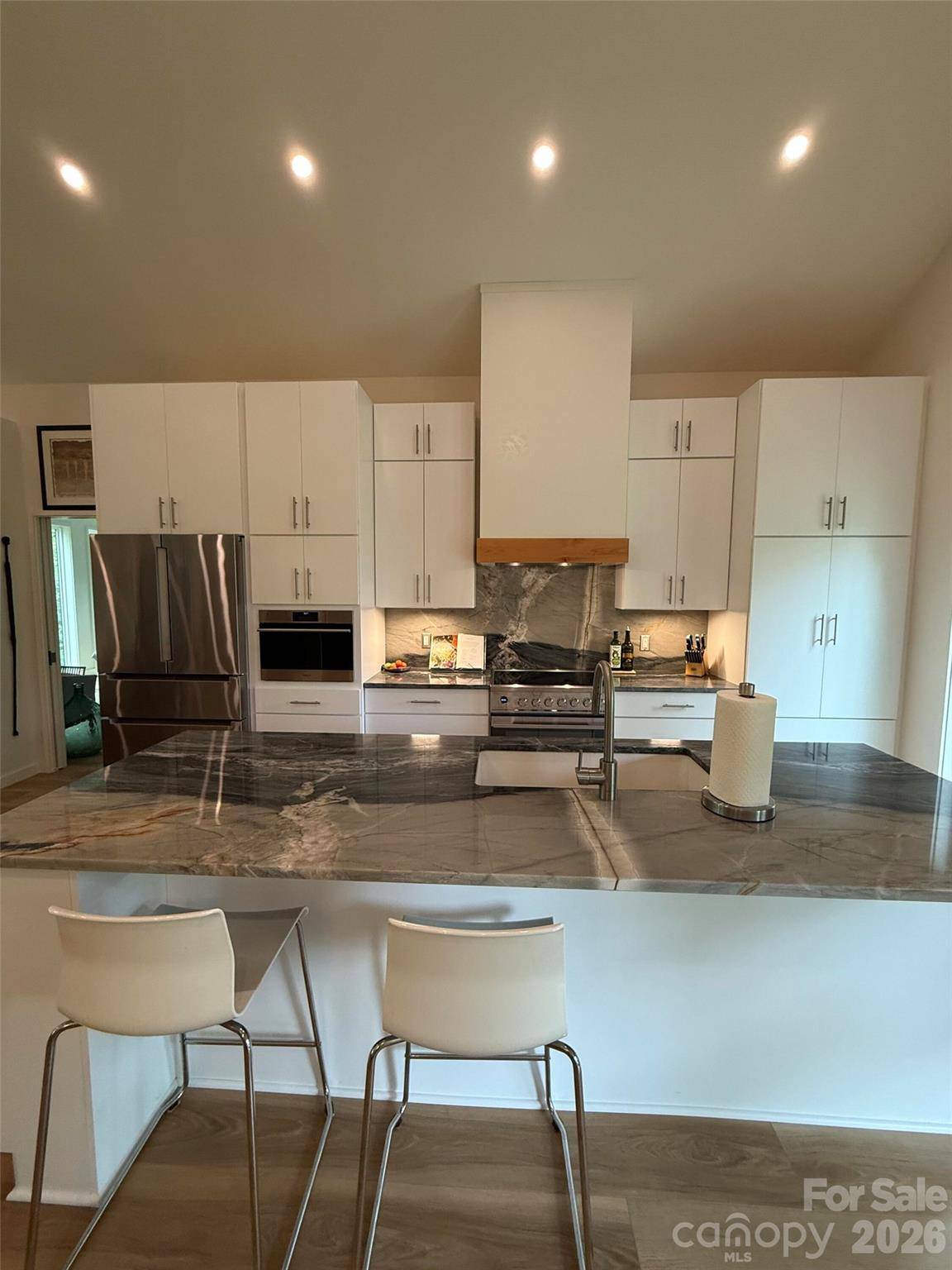 30 Sandys Home PL, Mars Hill, NC 28754