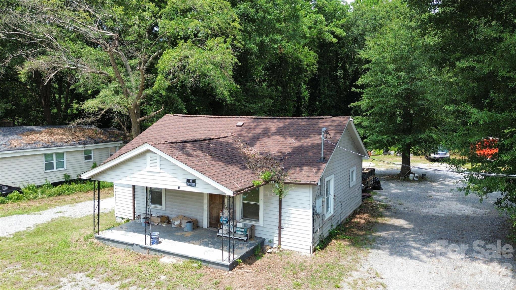 2518 Crescent LN, Gastonia, NC 28052