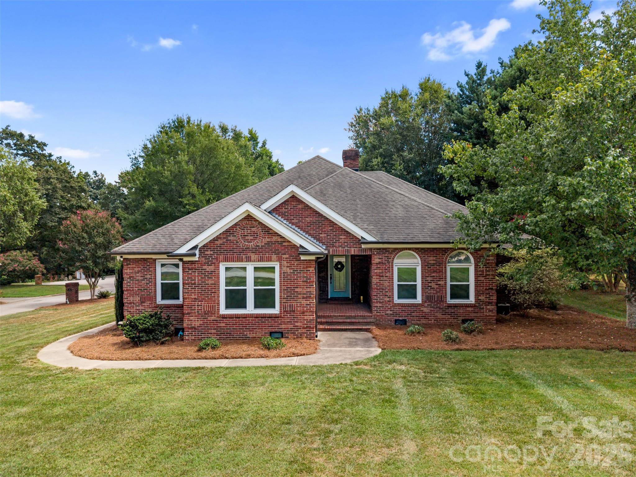 412 Shadydale CT, Fort Mill, SC 29708
