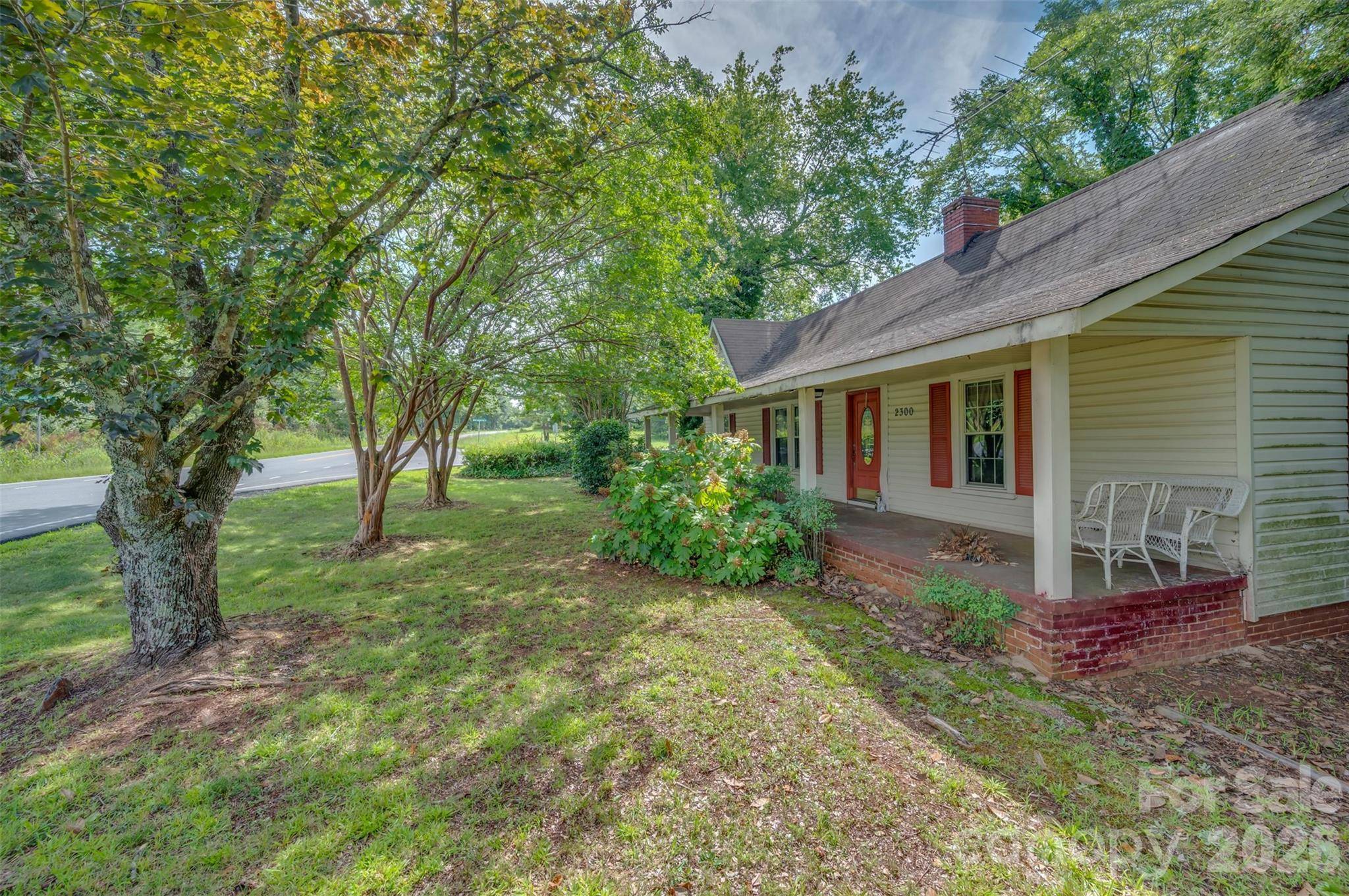 2300 Whitesides RD, Forest City, NC 28043