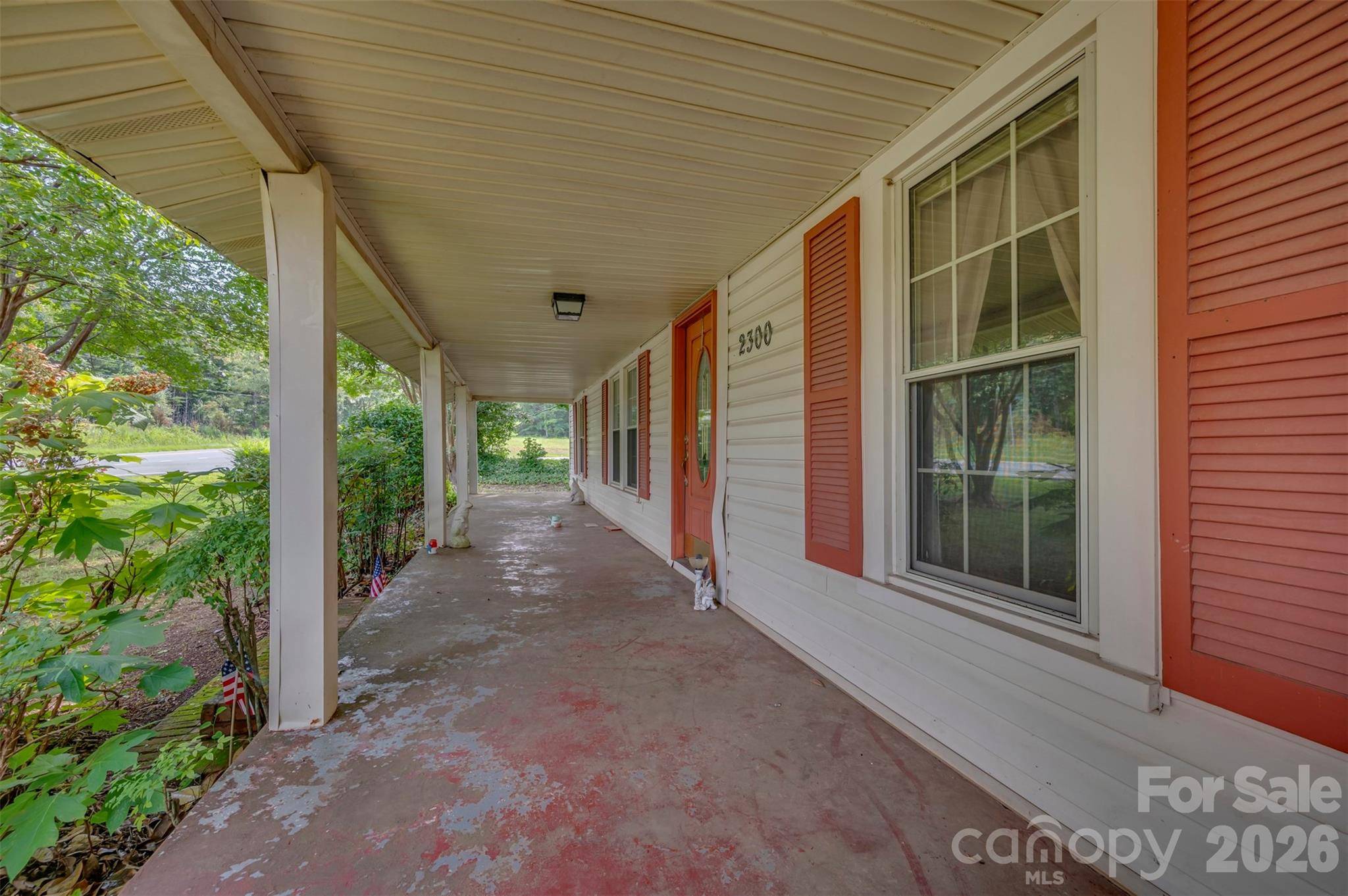 2300 Whitesides RD, Forest City, NC 28043