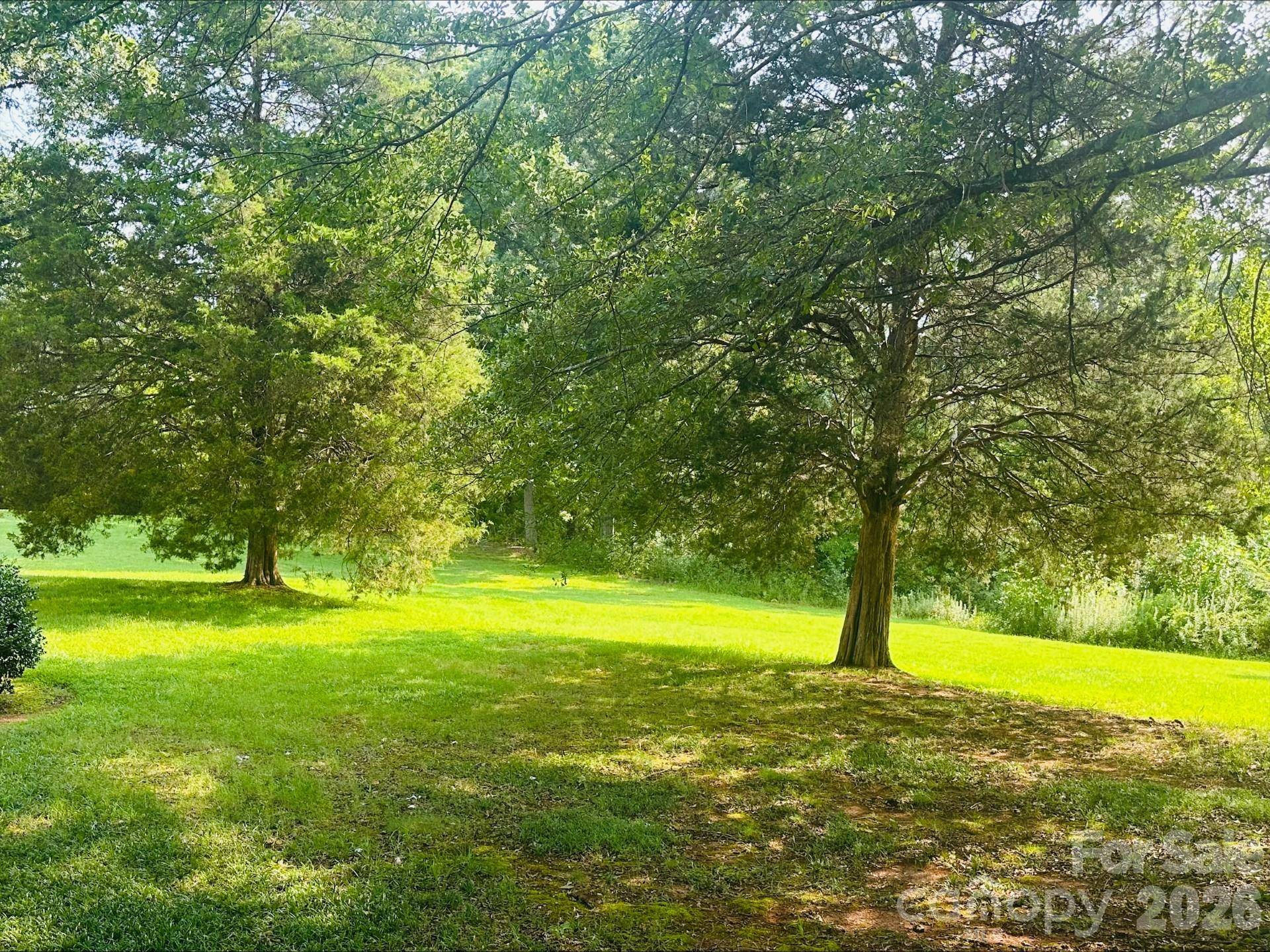 1952 N Nc 16 Business HWY, Denver, NC 28037