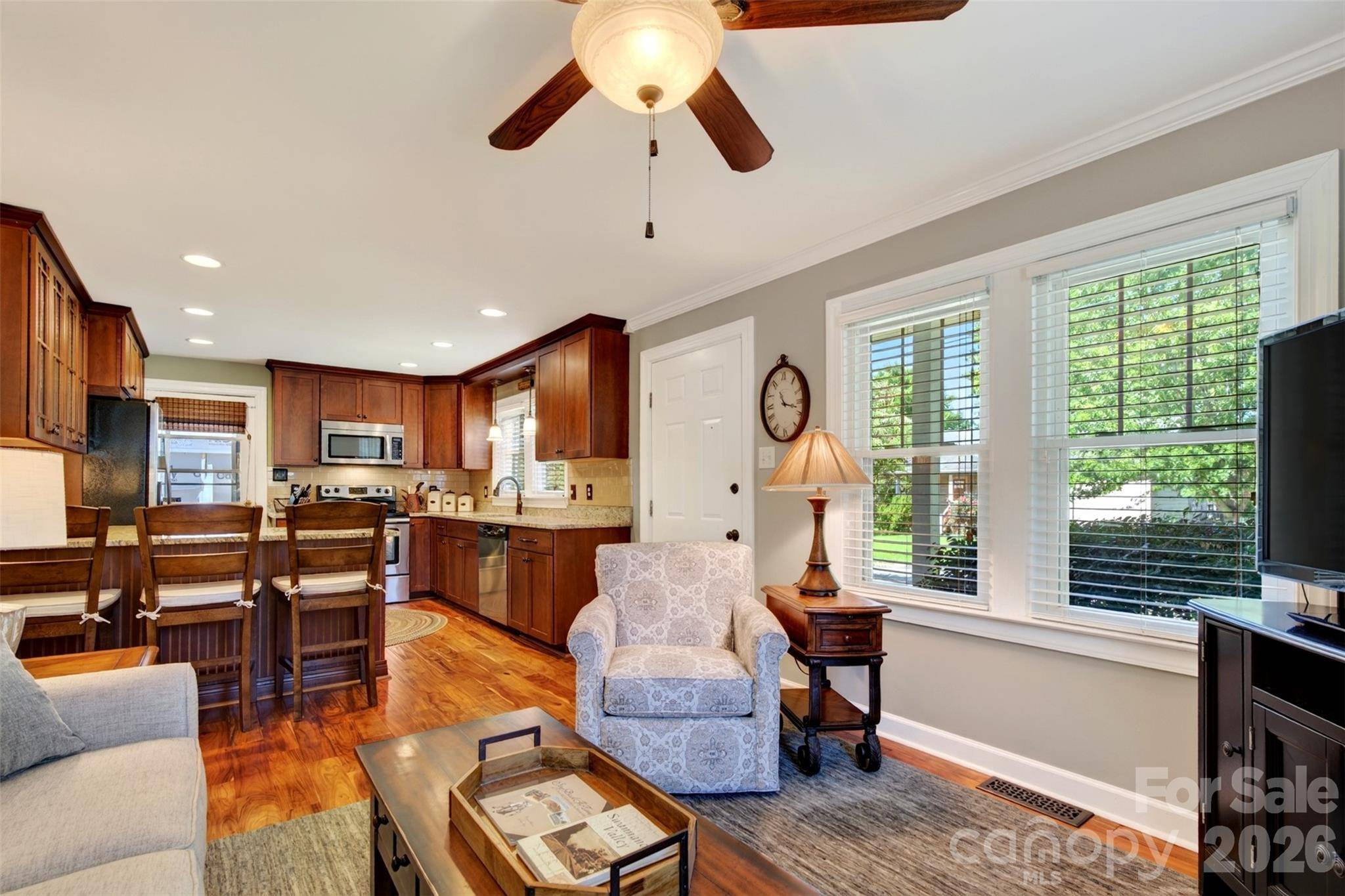 206 Kerlee Heights RD, Black Mountain, NC 28711