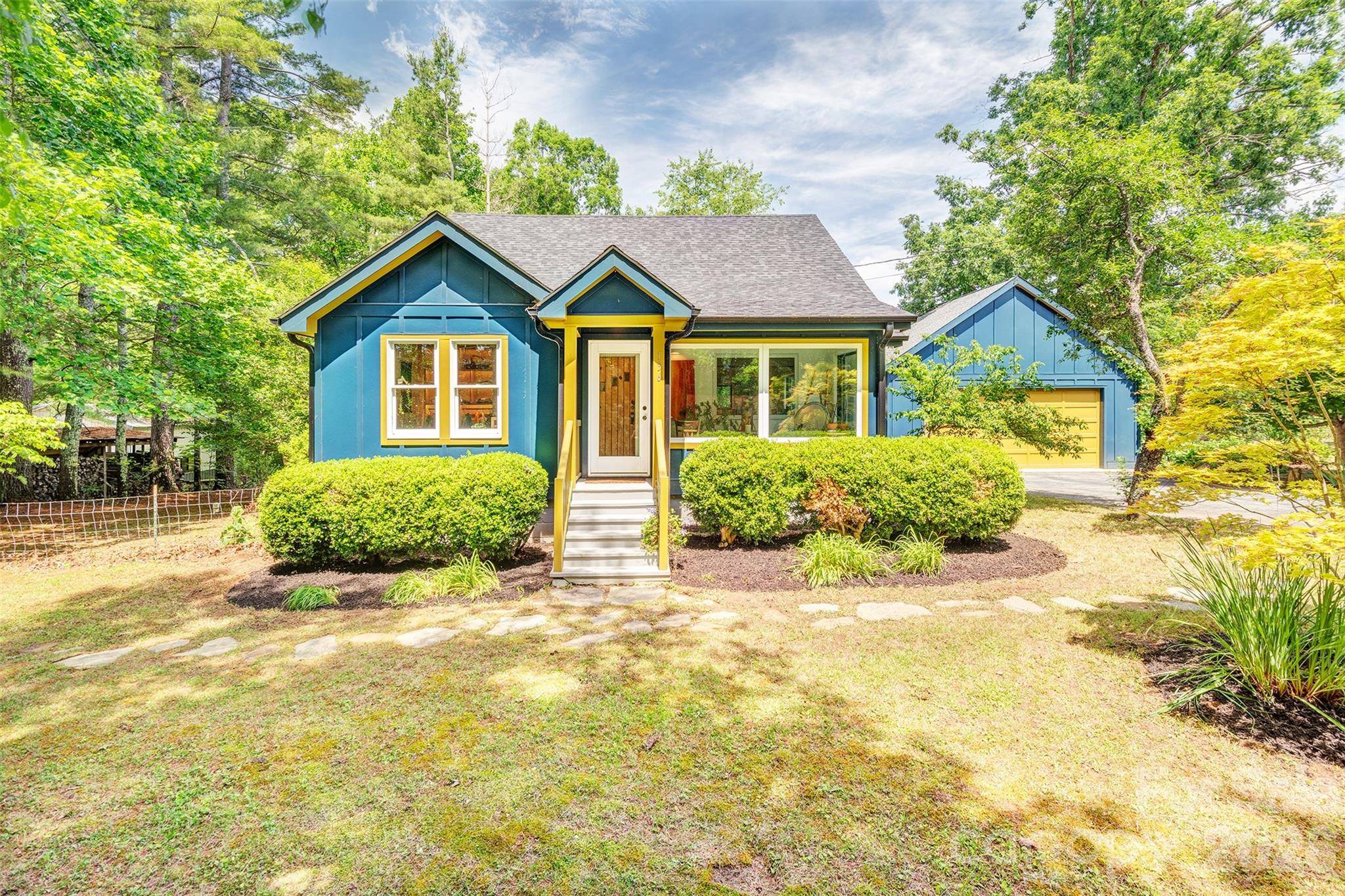 136 Graveyard RD #Lots 1&2, Fairview, NC 28730