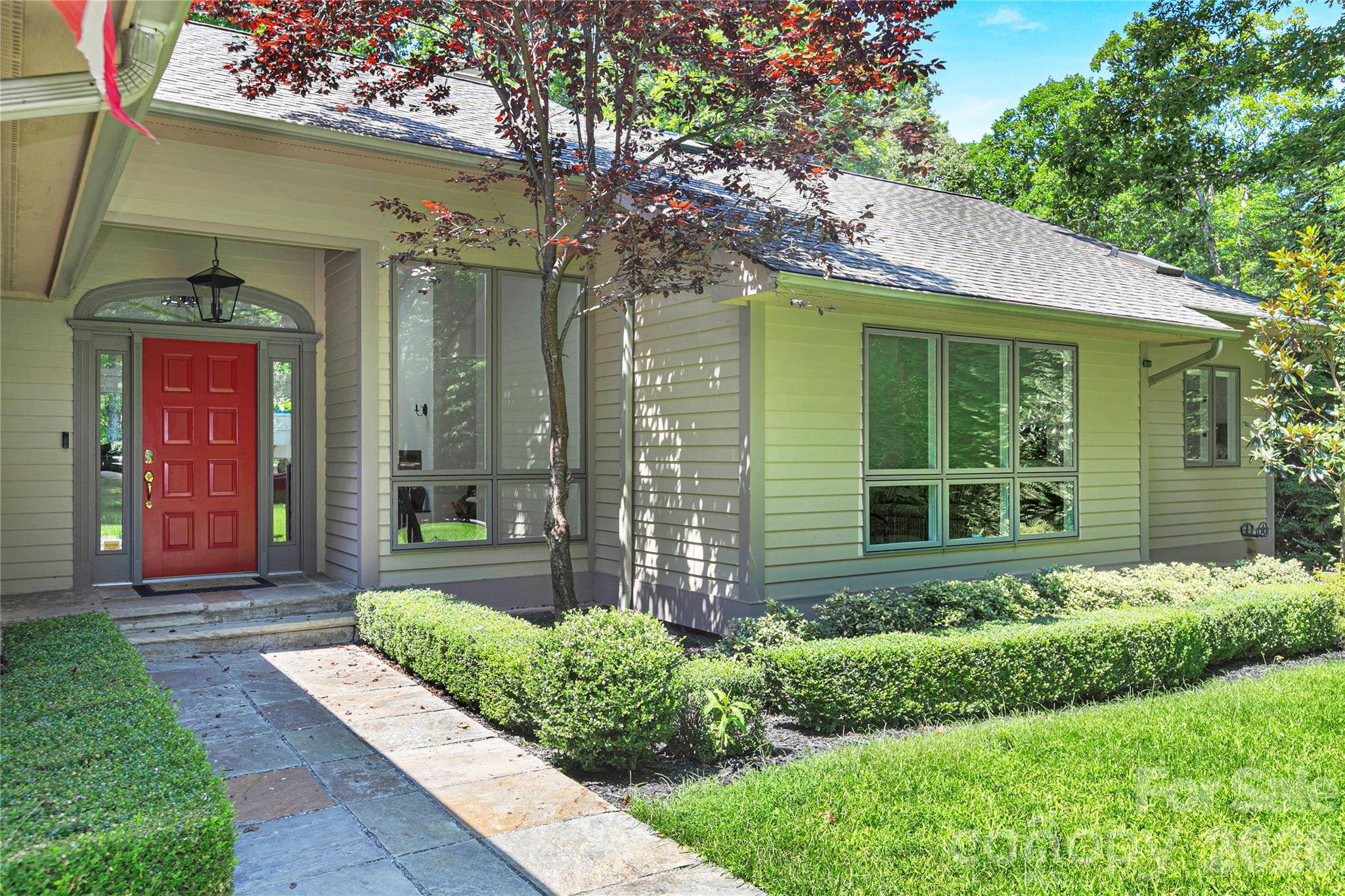 4 Nvya CT, Brevard, NC 28712