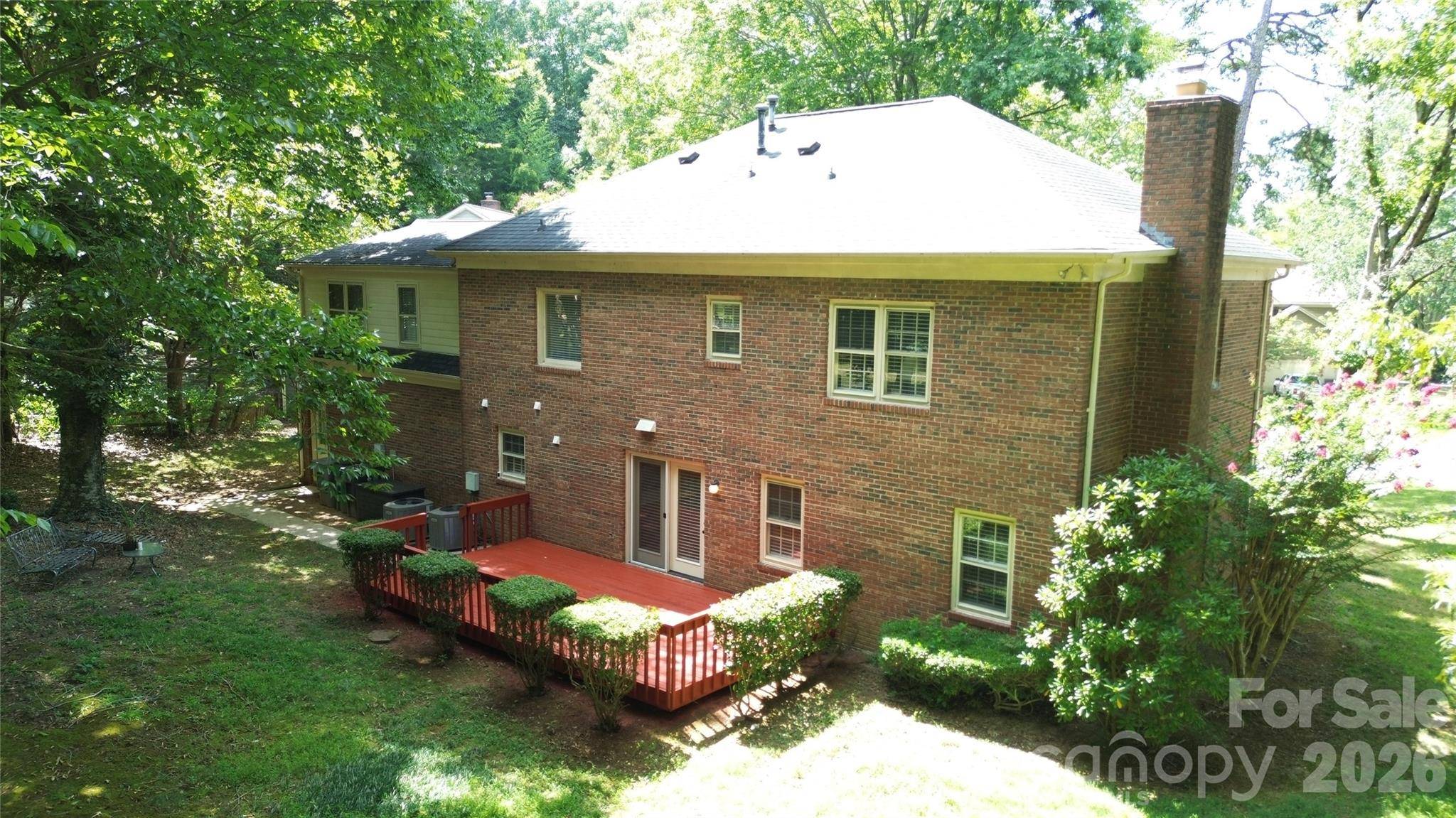 4002 Trehurst CT, Charlotte, NC 28269
