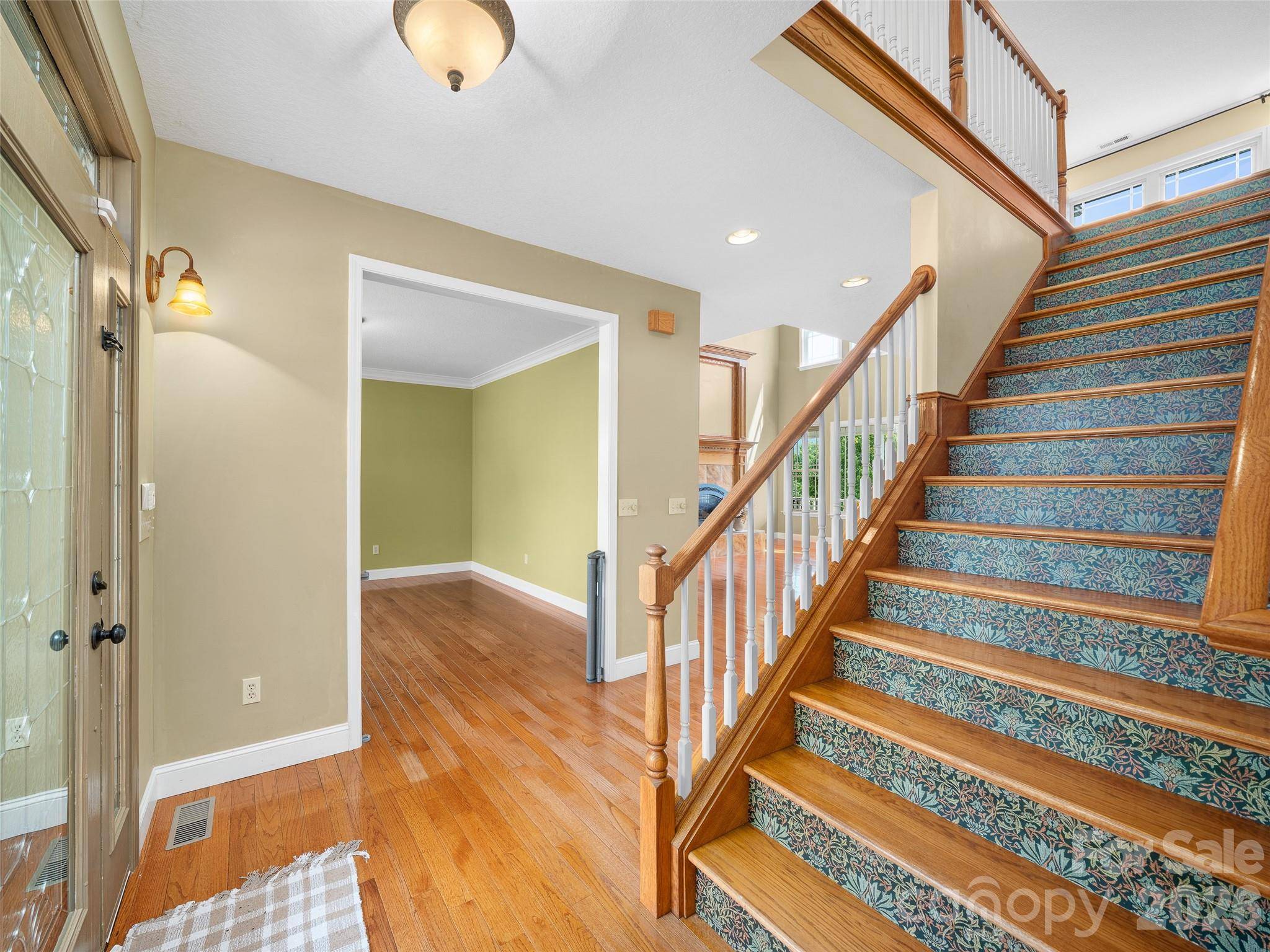 119 Horseshoe TRL, Barnardsville, NC 28709