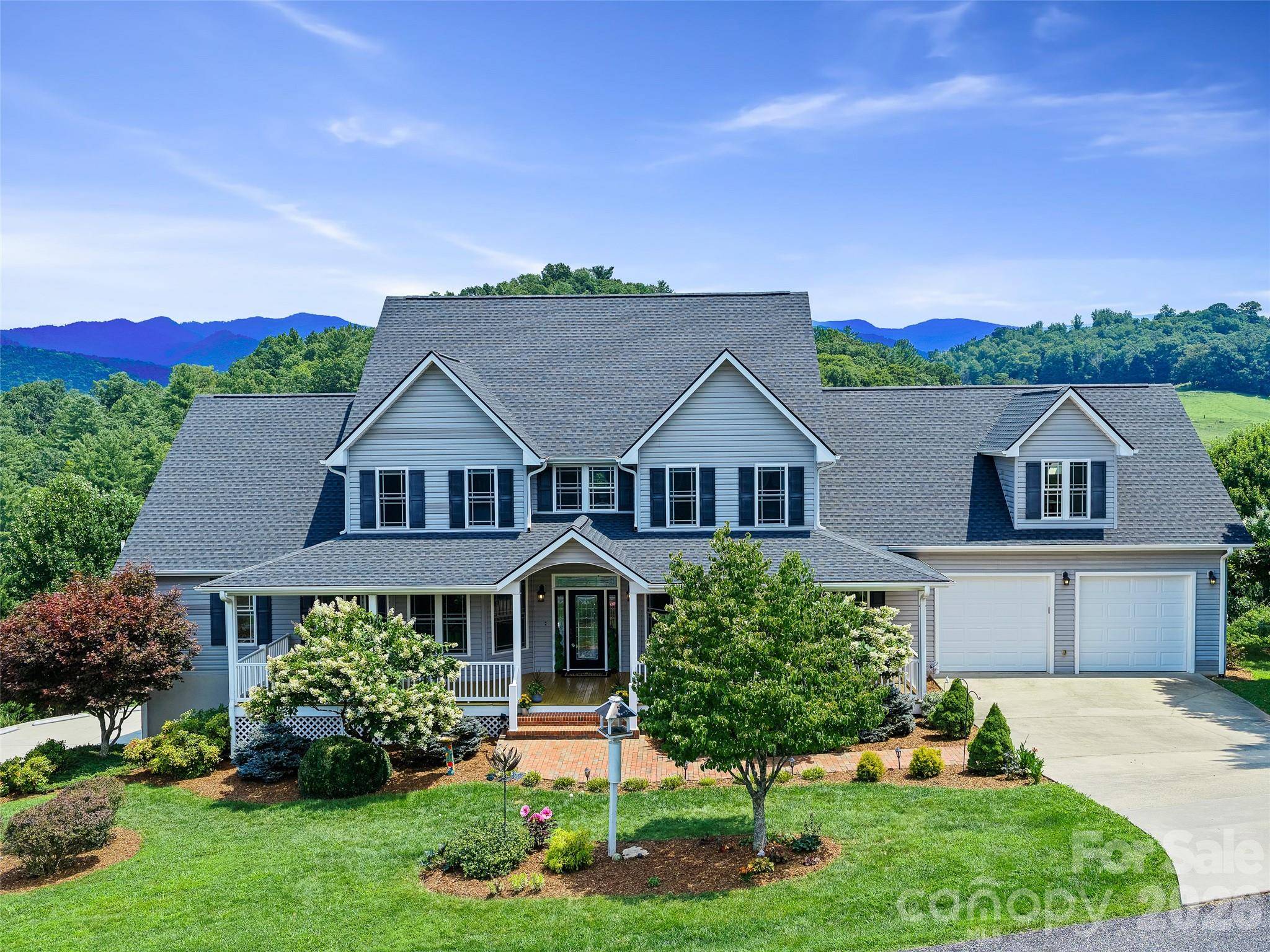 119 Horseshoe TRL, Barnardsville, NC 28709