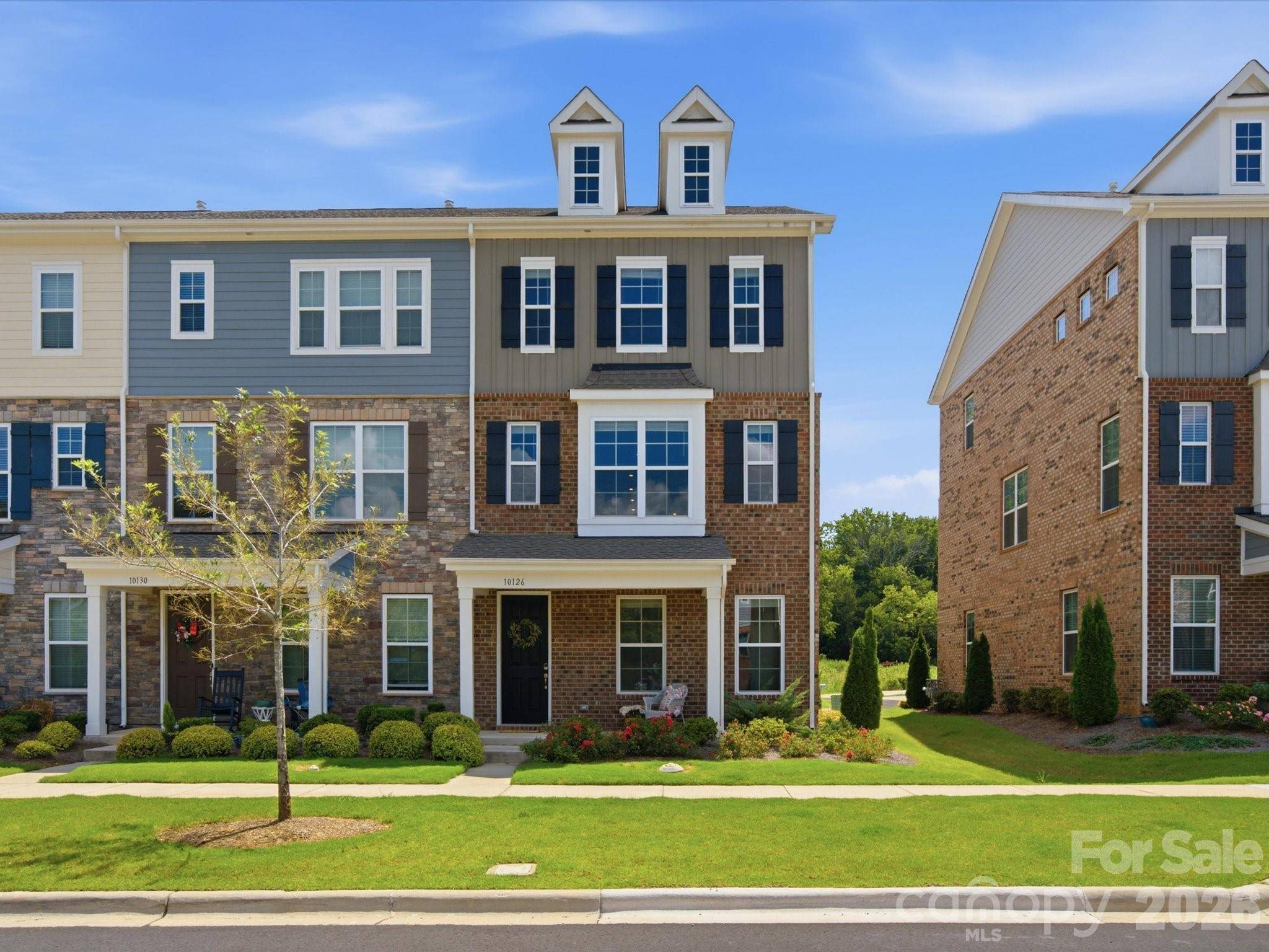 10126 Hemingway PL, Charlotte, NC 28227