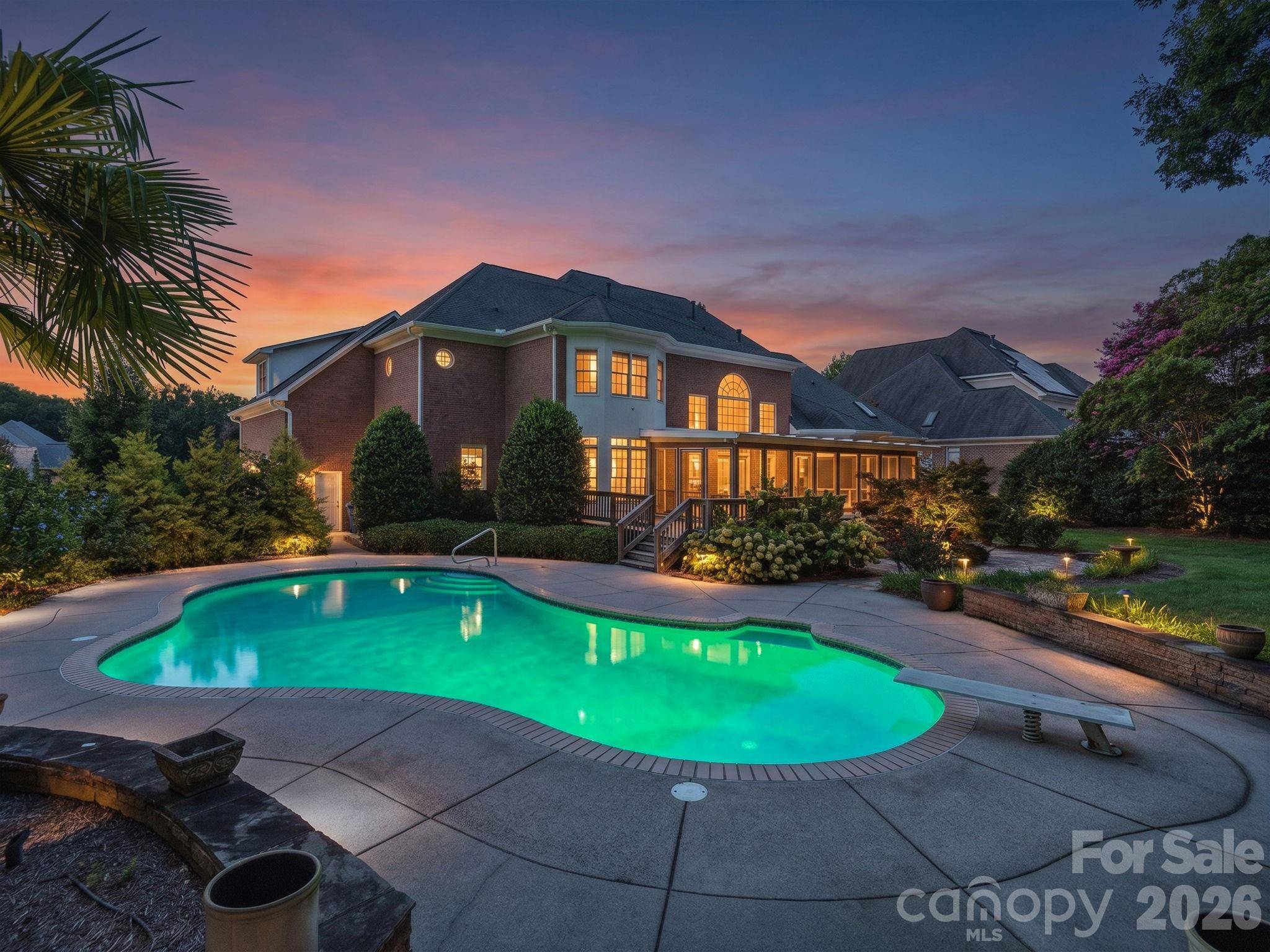 8801 Man Of War DR, Waxhaw, NC 28173