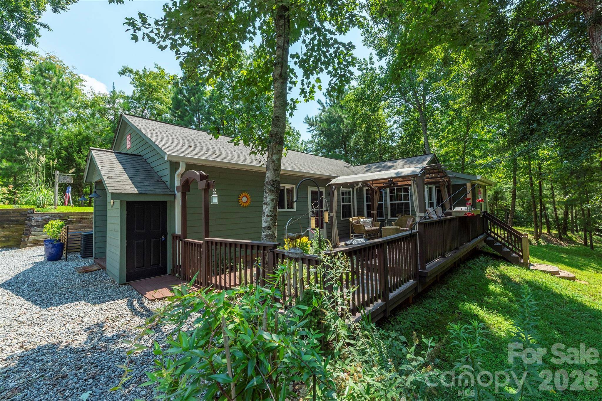 4895 Hudlow RD, Union Mills, NC 28167