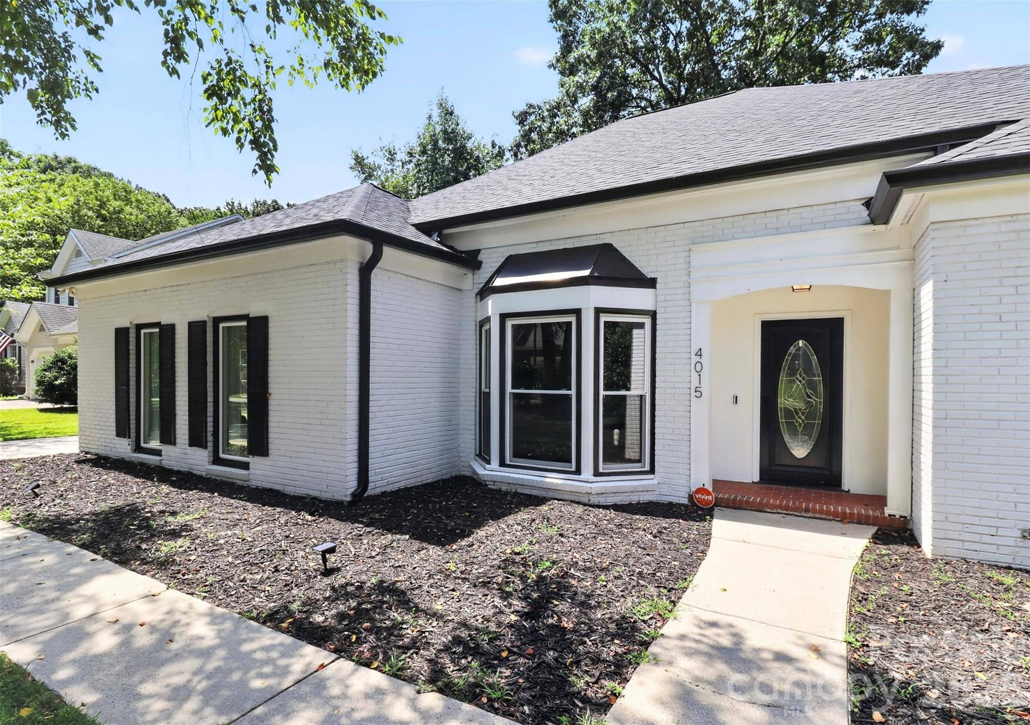 4015 Thistledown CT, Charlotte, NC 28269