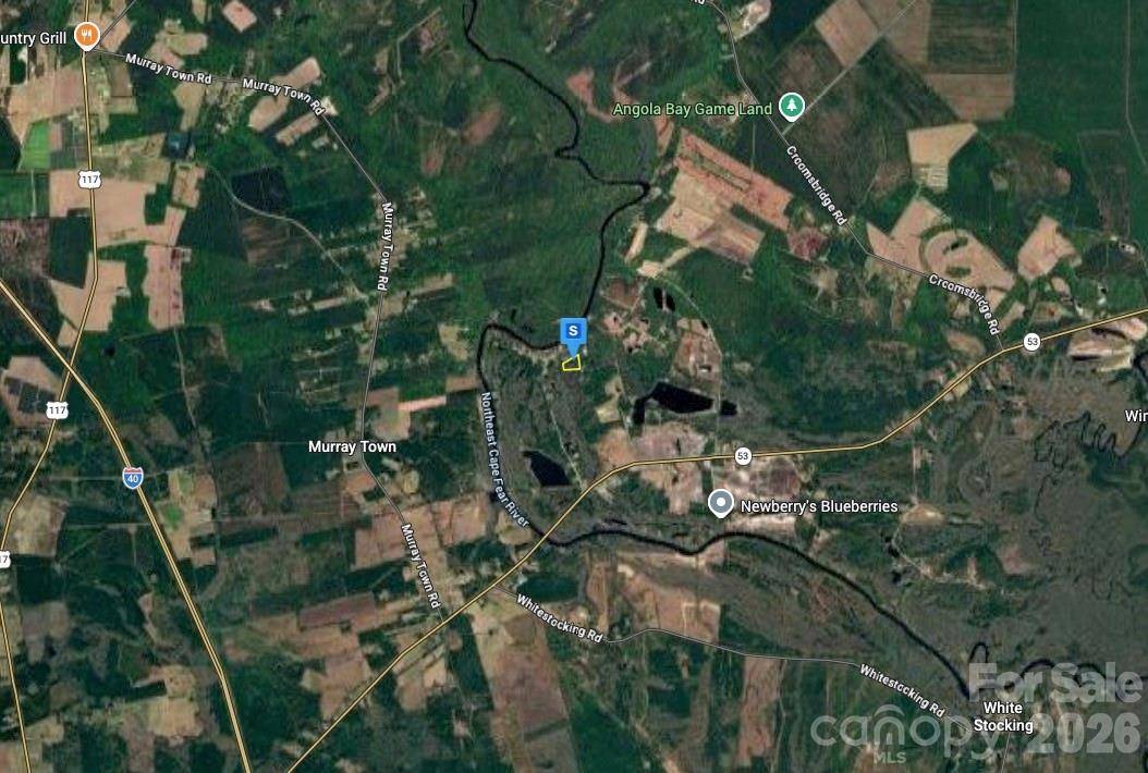 1800 River Bend DR, Burgaw, NC 28425