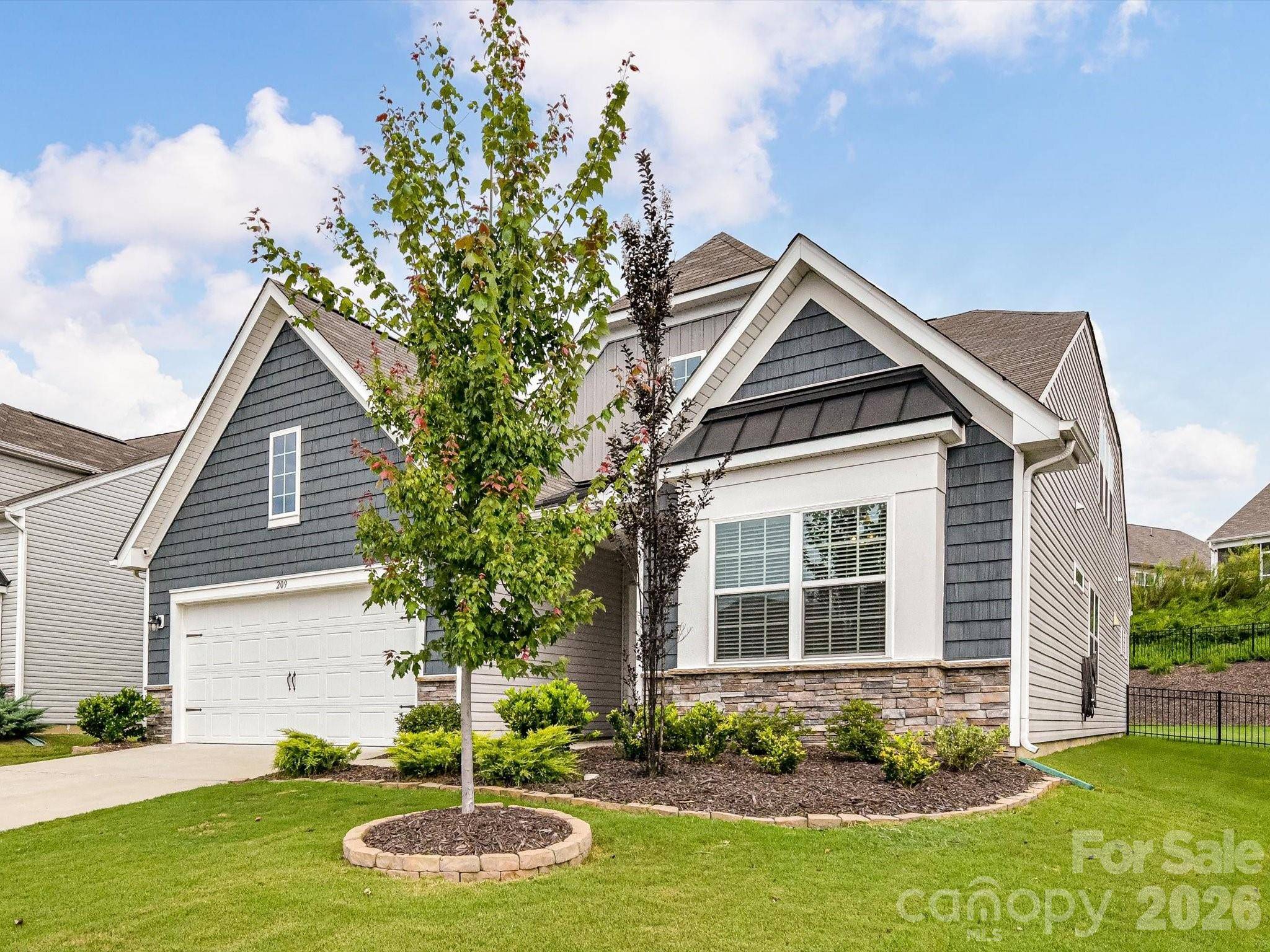 209 Kennerly Center DR, Mooresville, NC 28115