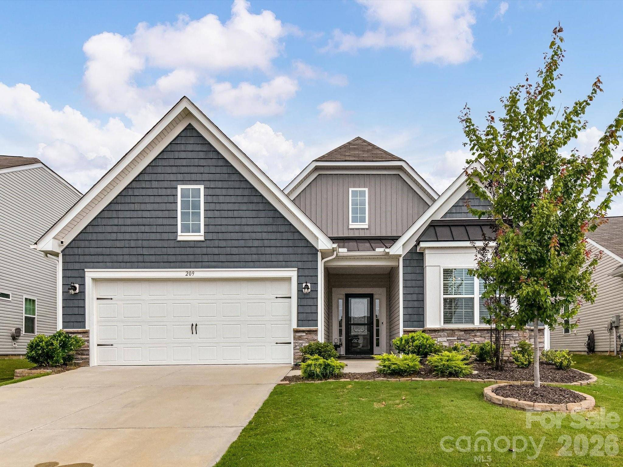 209 Kennerly Center DR, Mooresville, NC 28115