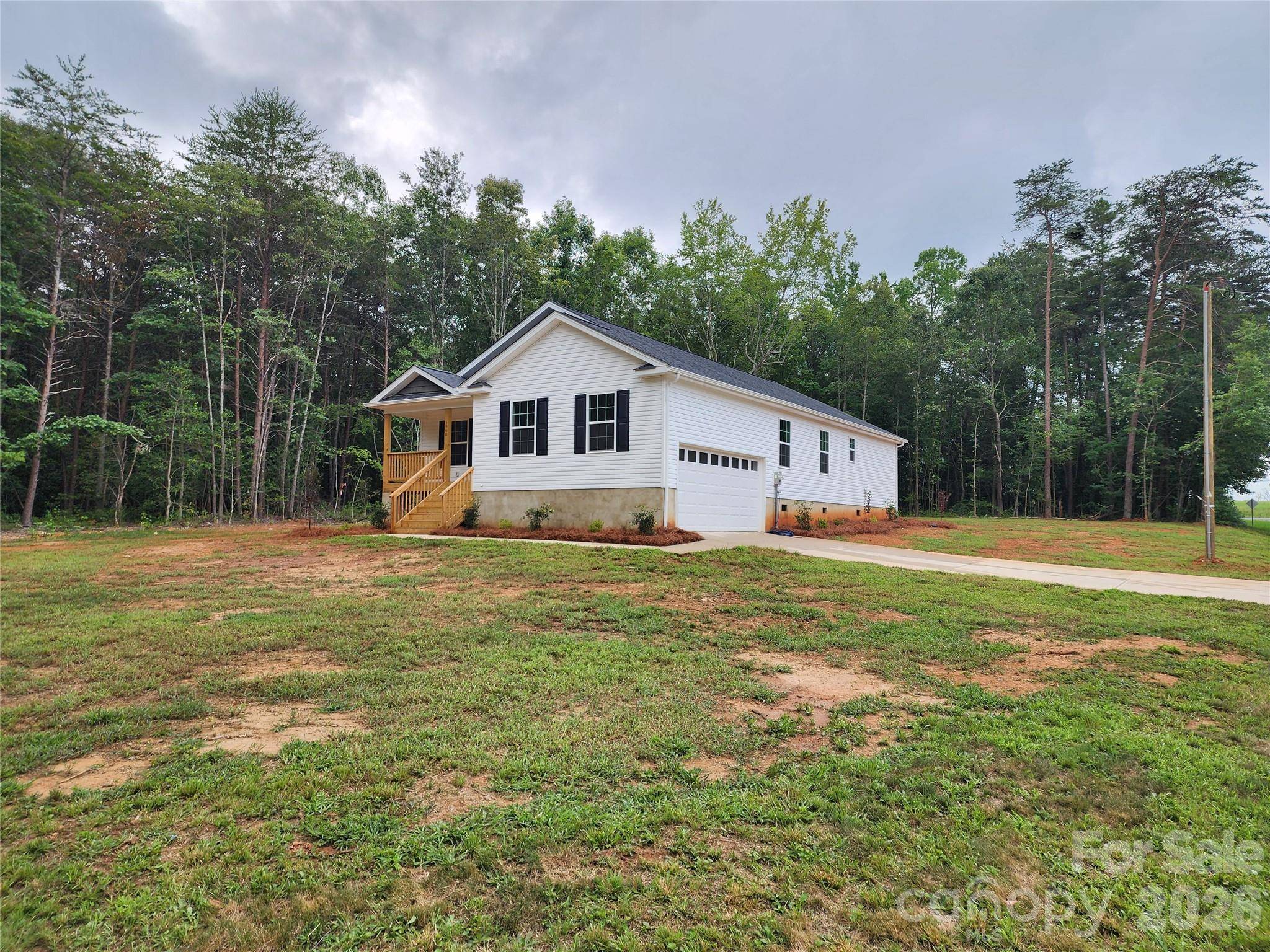 5900 Flamingo DR #4, Conover, NC 28613