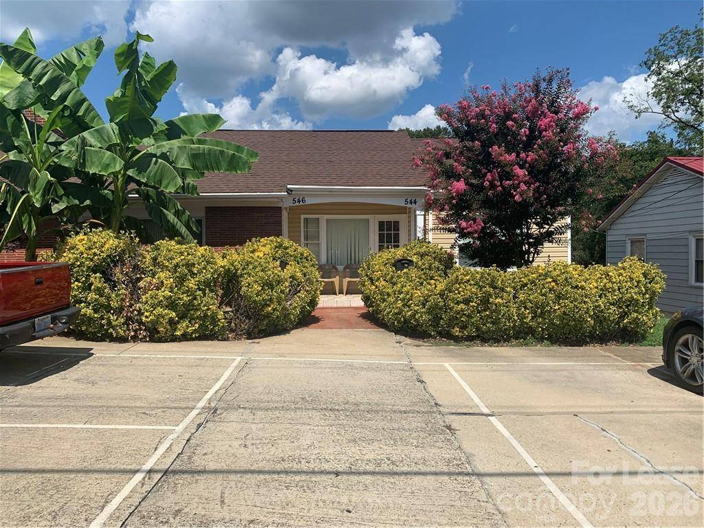 544 N Center ST #D, Statesville, NC 28677