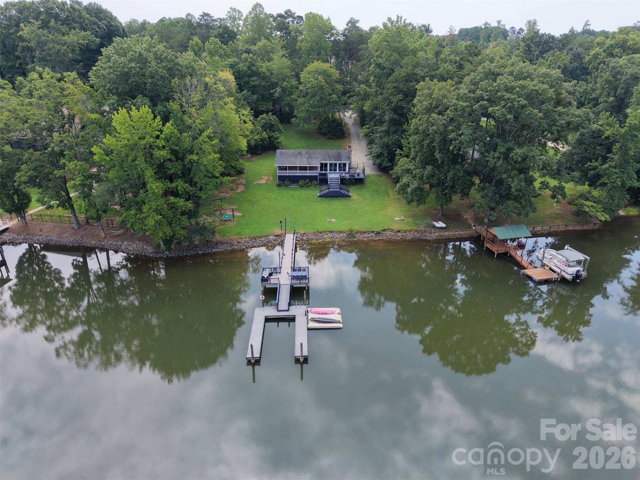 4009 Cindy LN, Denver, NC 28037