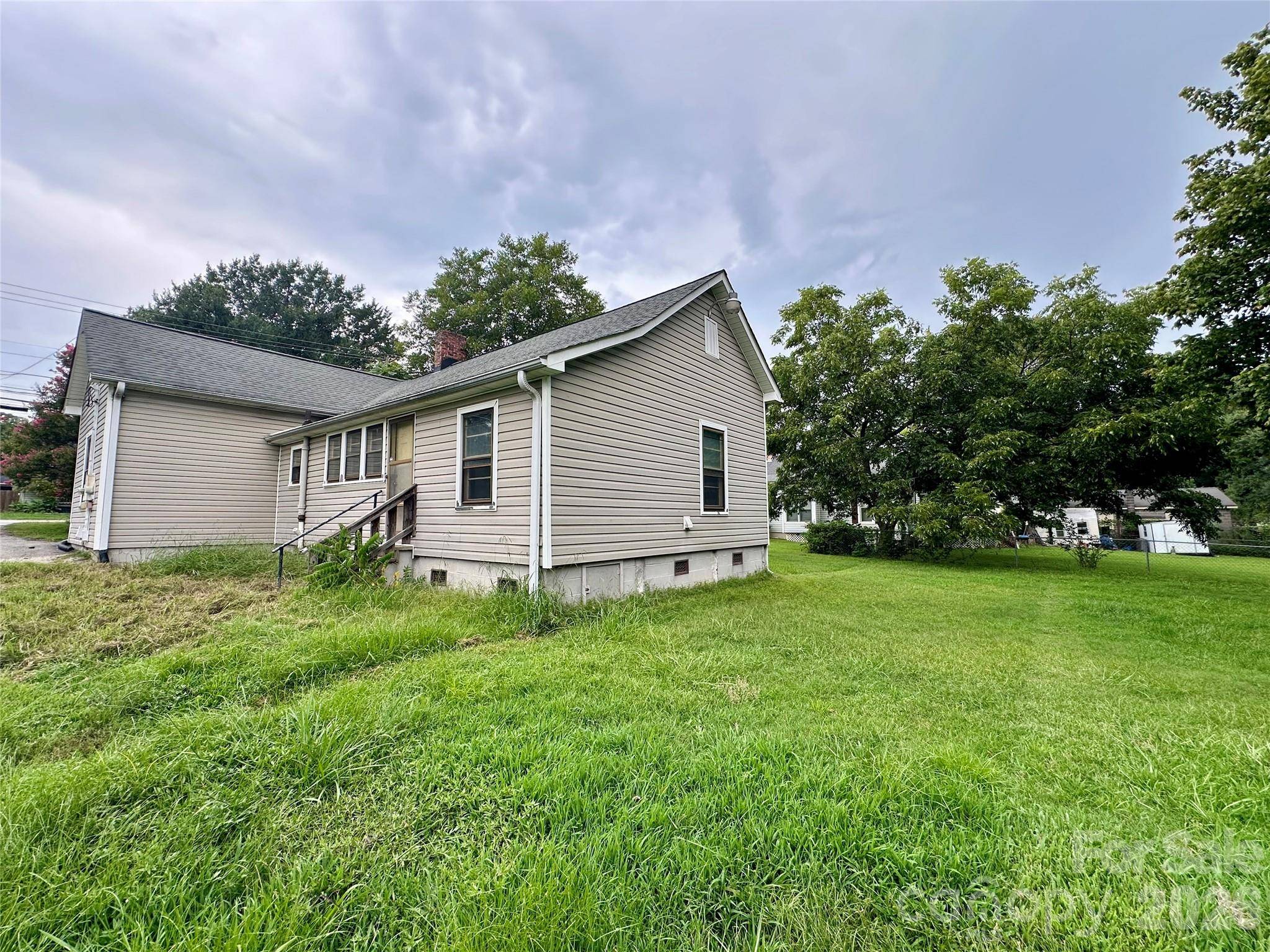 410 Modena ST, Gastonia, NC 28054