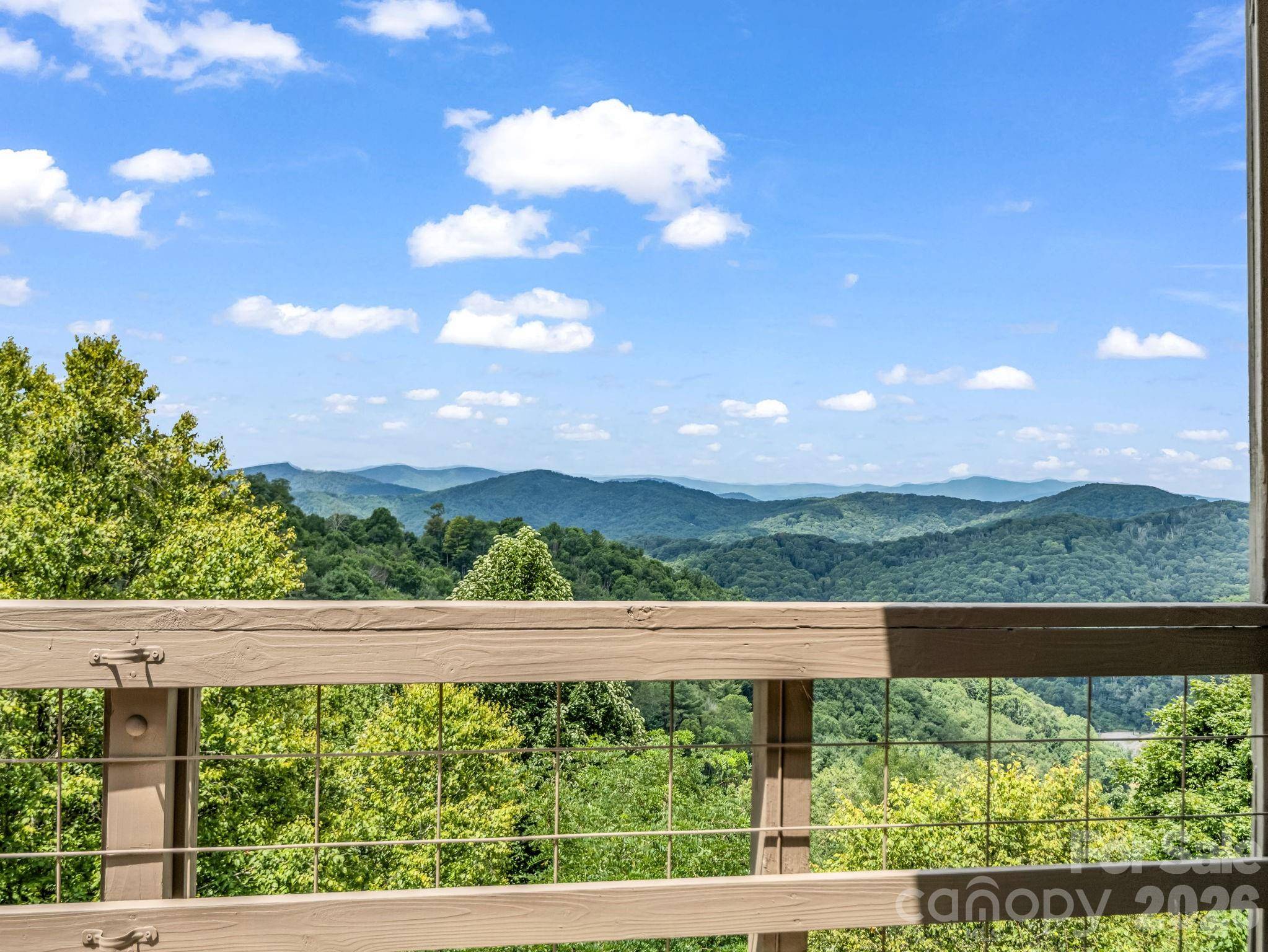 179 Sarvis LN, Mars Hill, NC 28754
