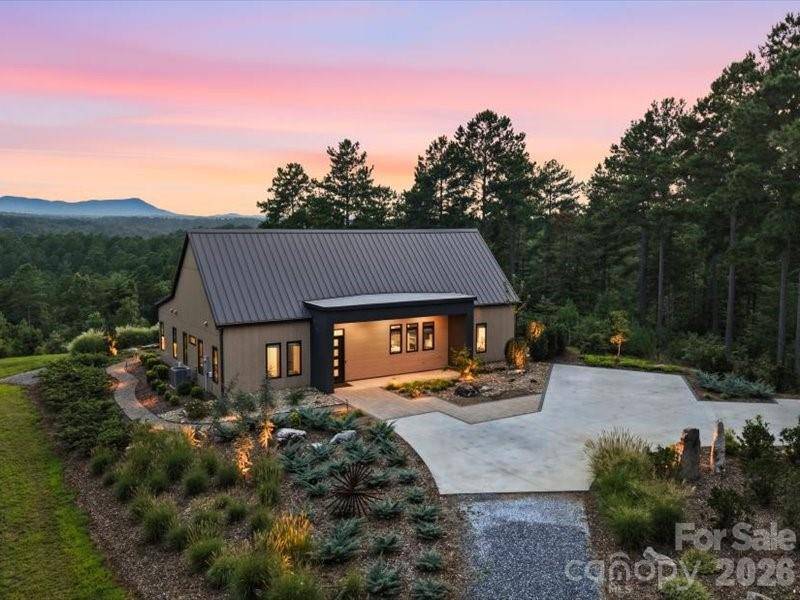 5519 Liberty RD, Granite Falls, NC 28630