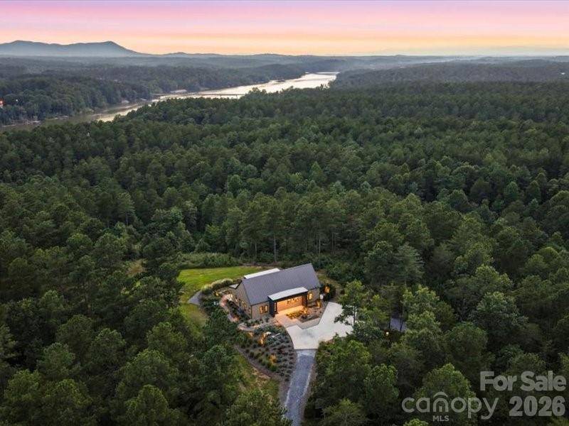5519 Liberty RD, Granite Falls, NC 28630
