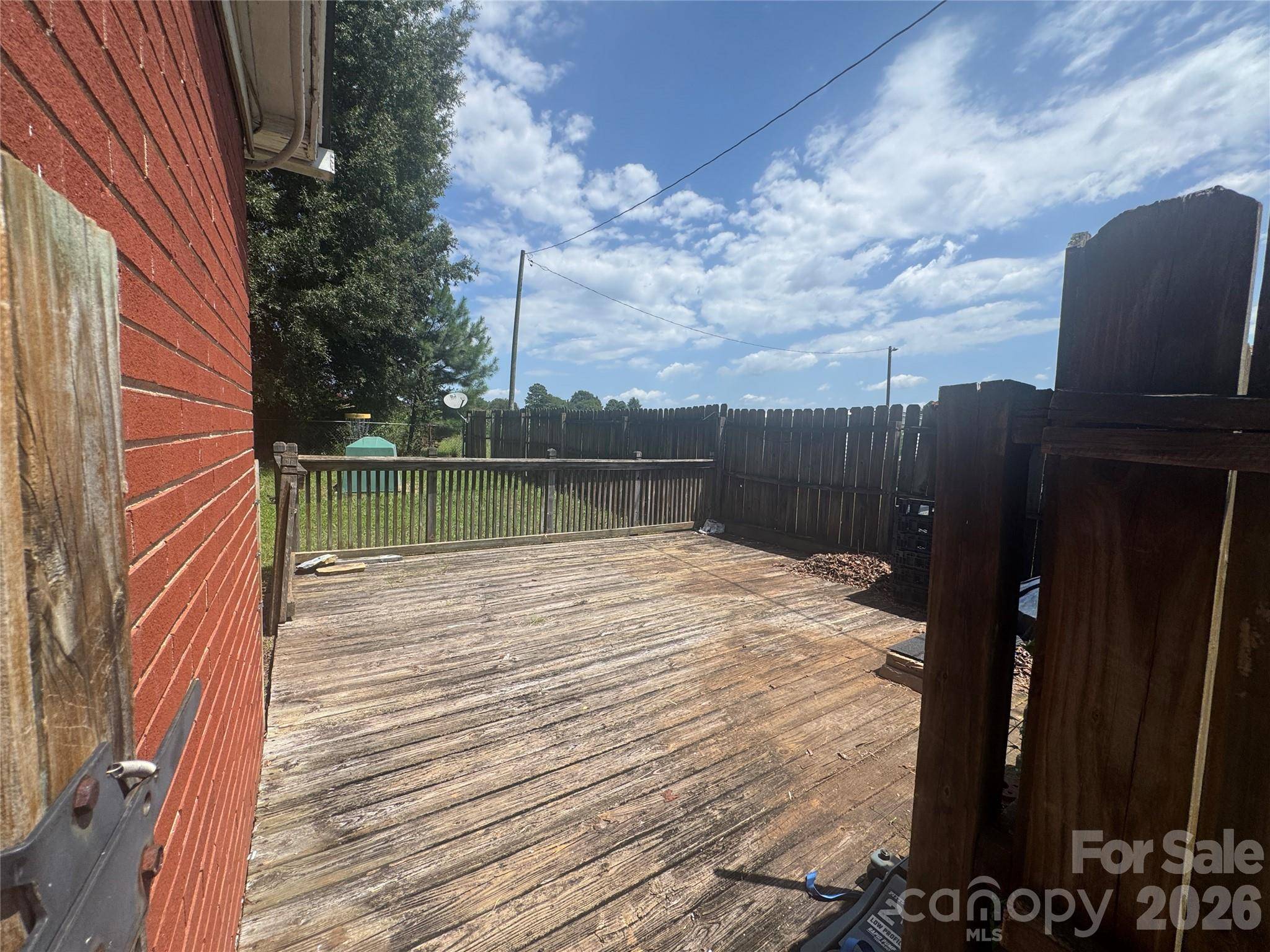 2175 Triplett RD, Mt Ulla, NC 28125