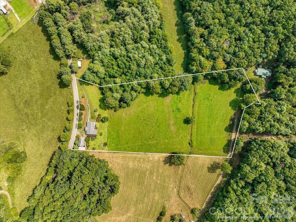 427 Big Brush Creek RD, Green Mountain, NC 28740