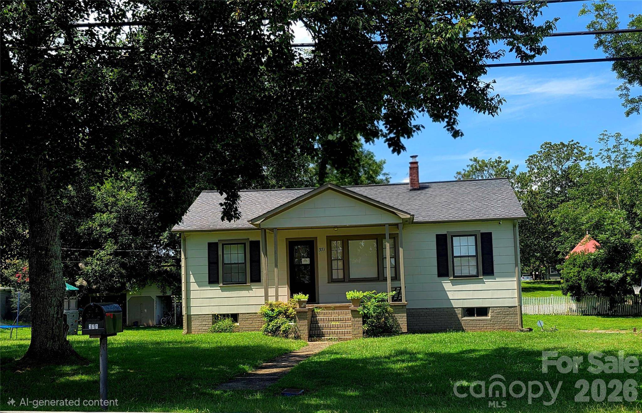 371 Sulphur Springs RD, Hiddenite, NC 28636