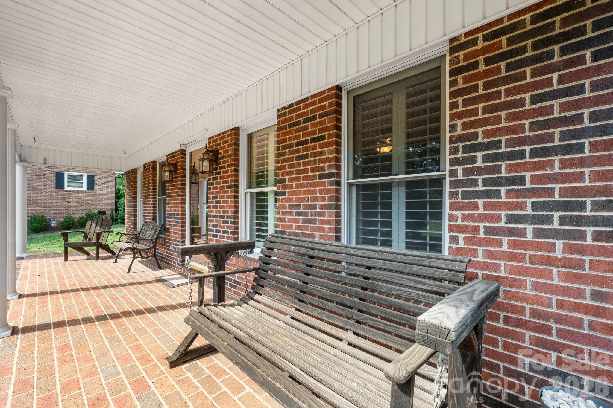 1316 Oak Canopy RD, Lincolnton, NC 28092