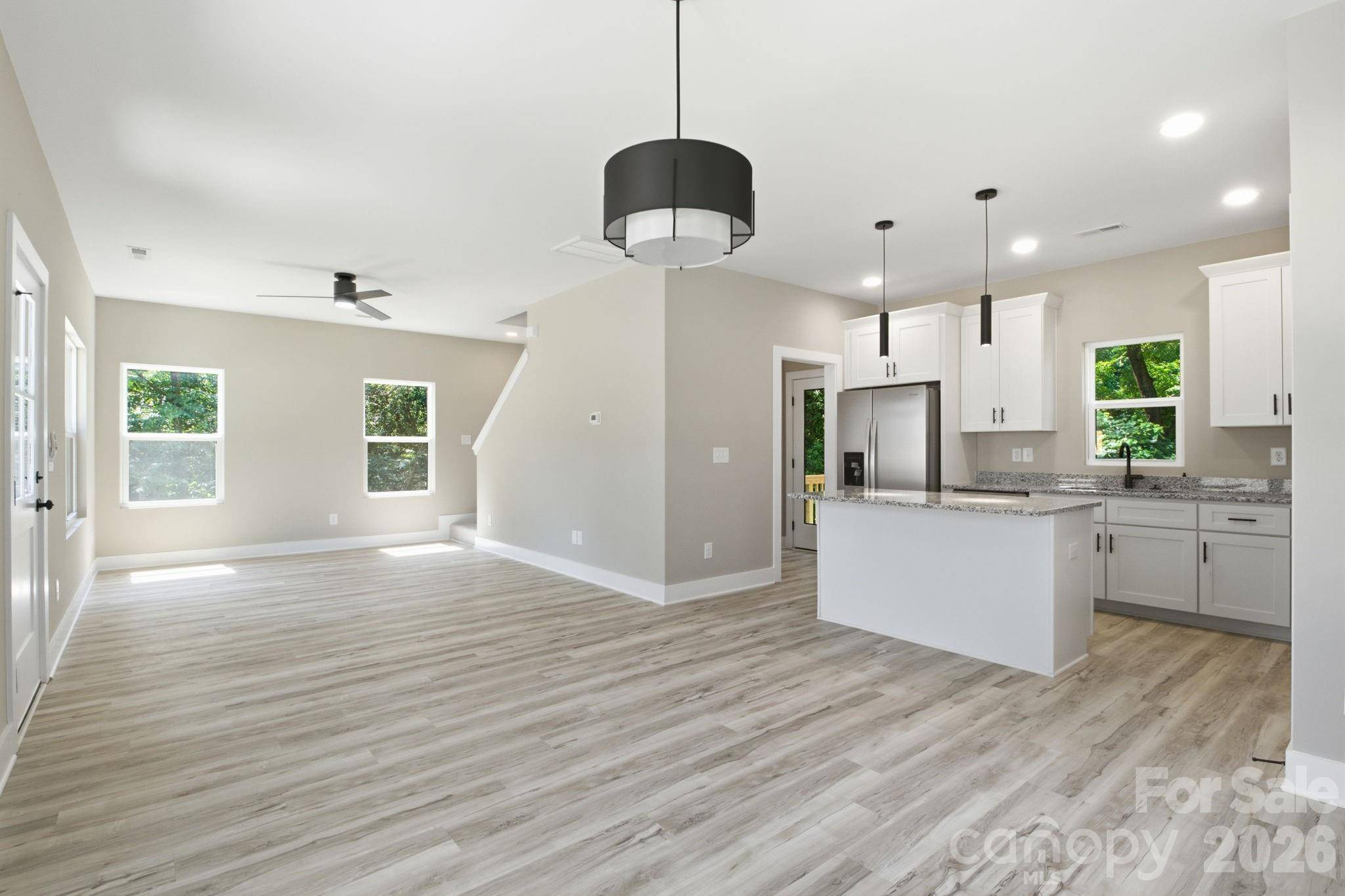 1851 Hilltop CIR, Gastonia, NC 28054