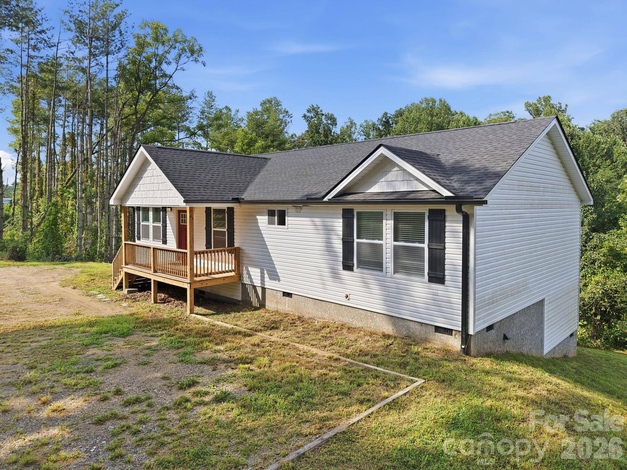 7 Greenridge RD, Weaverville, NC 28787