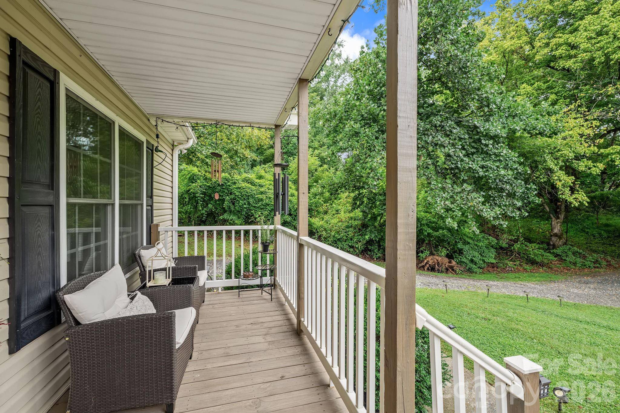 47 Fox RD, Asheville, NC 28804