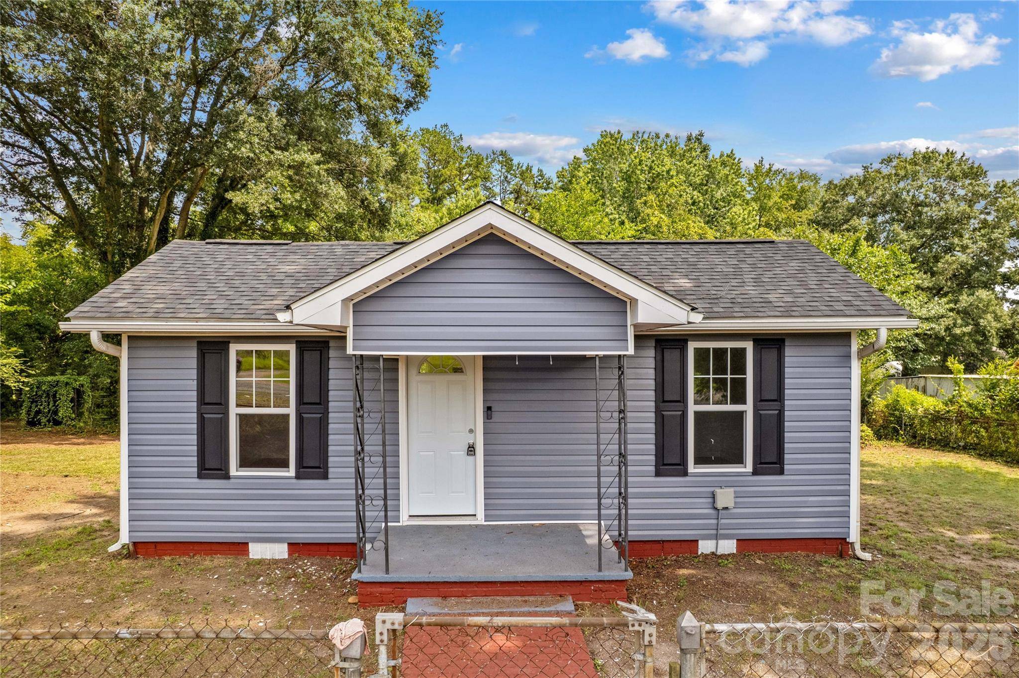 715 N Central AVE, Landis, NC 28088