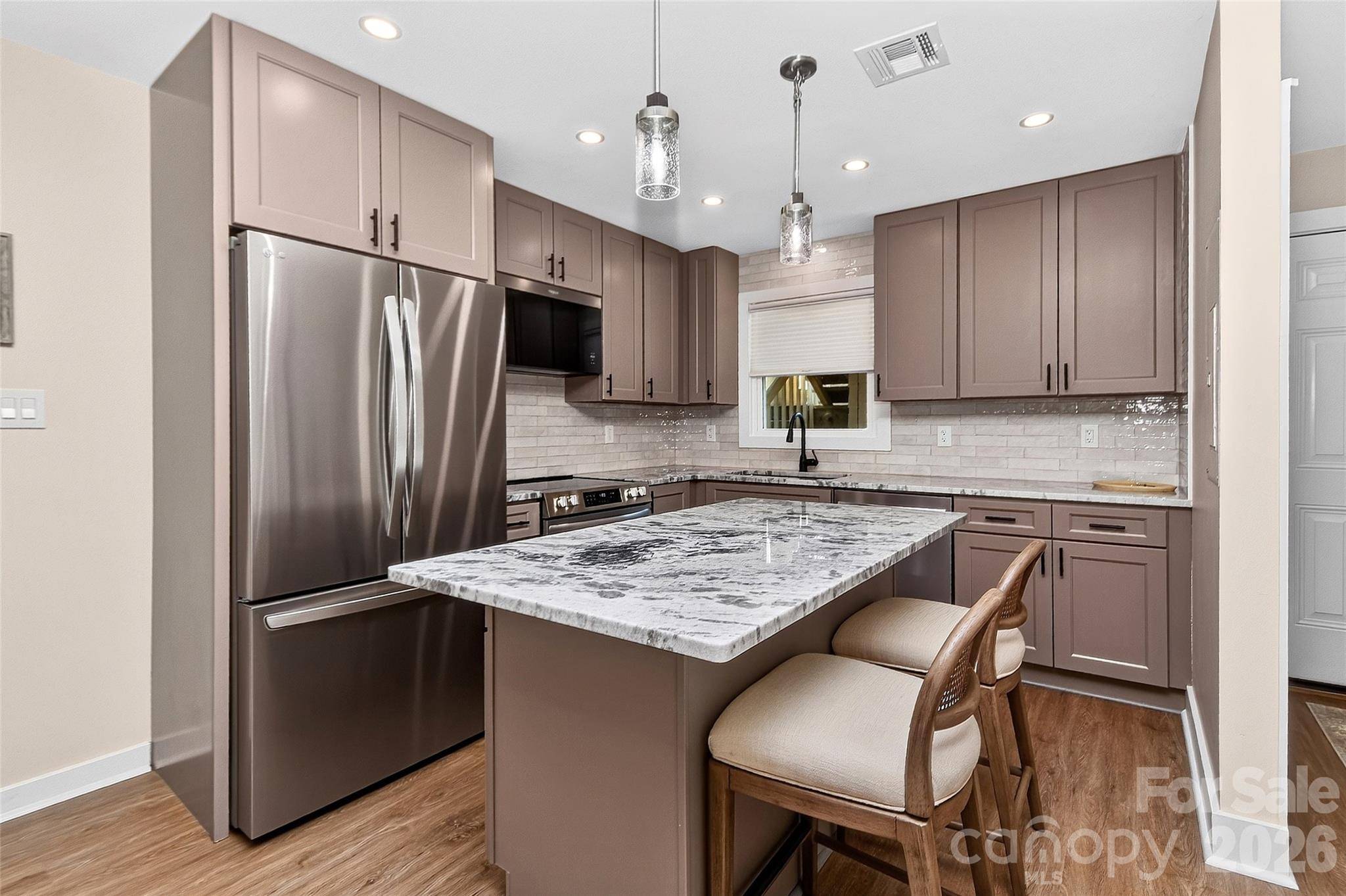 7340 Lakefront DR #5, Charlotte, NC 28278