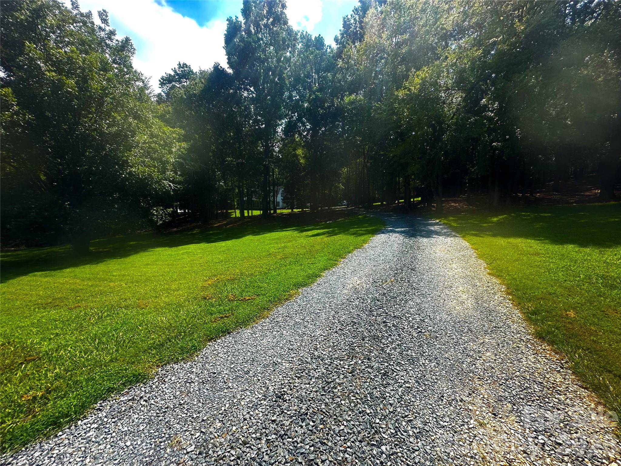 7187 Strawberry LN, Stanfield, NC 28163