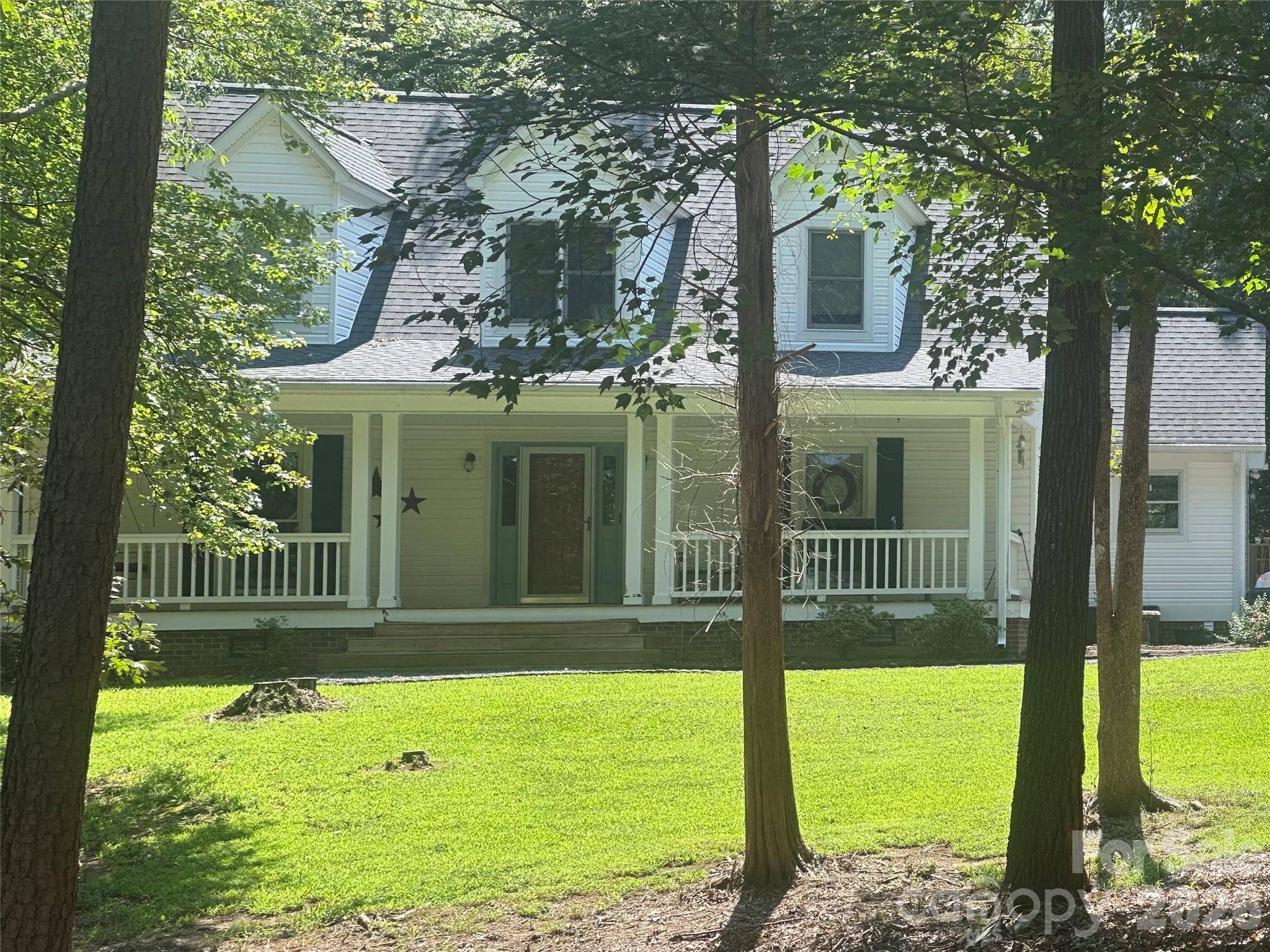 7187 Strawberry LN, Stanfield, NC 28163