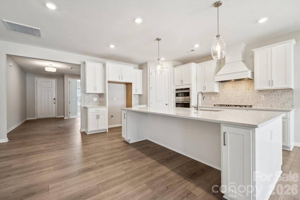 17017 Walker Wylie DR, Charlotte, NC 28278