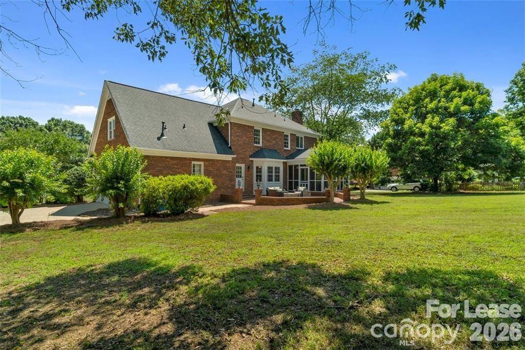 6135 HIGHVIEW RD, Matthews, NC 28104