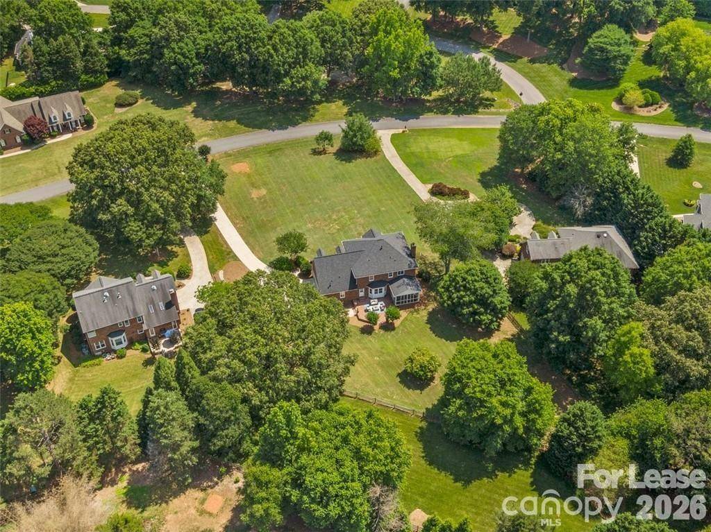 6135 HIGHVIEW RD, Matthews, NC 28104