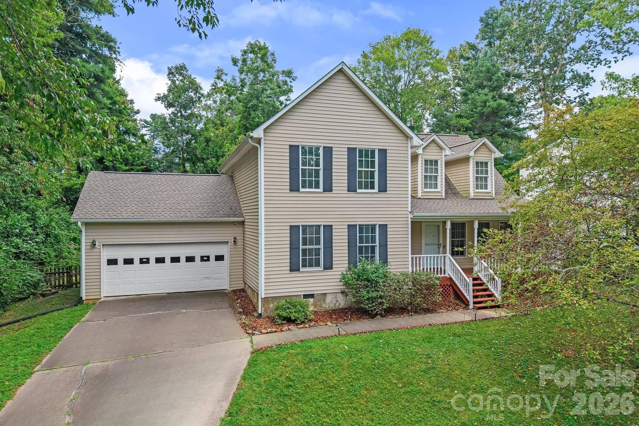 30 Collenwood RD, Arden, NC 28704