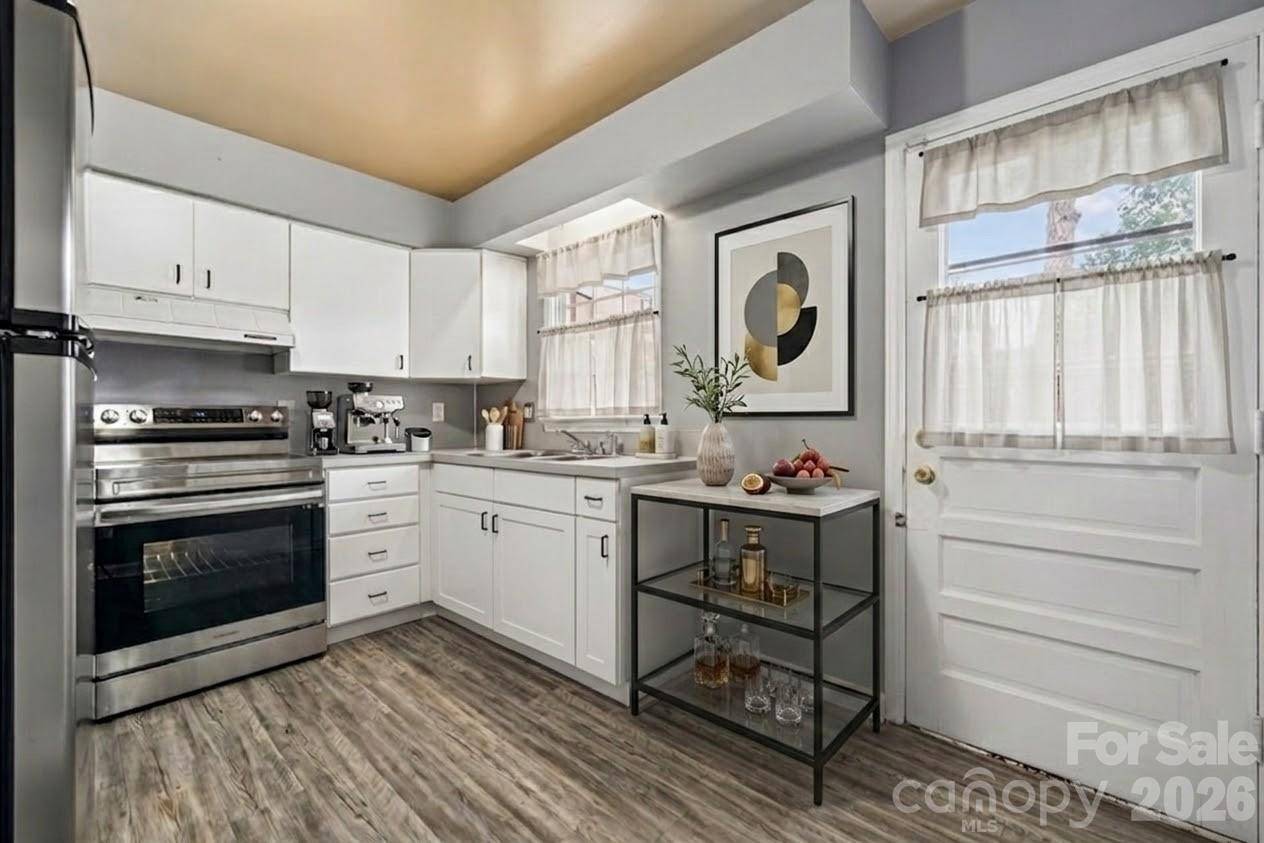 6436 Old Pineville RD #E, Charlotte, NC 28217