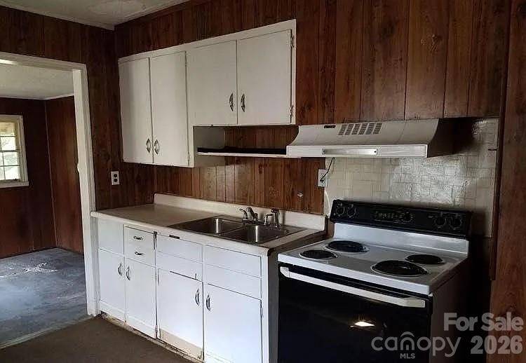 4721 Linden ST, Columbia, SC 29203