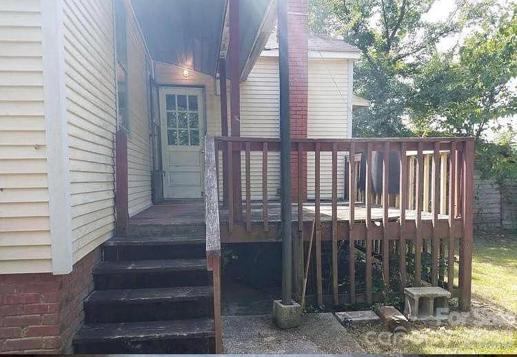4721 Linden ST, Columbia, SC 29203