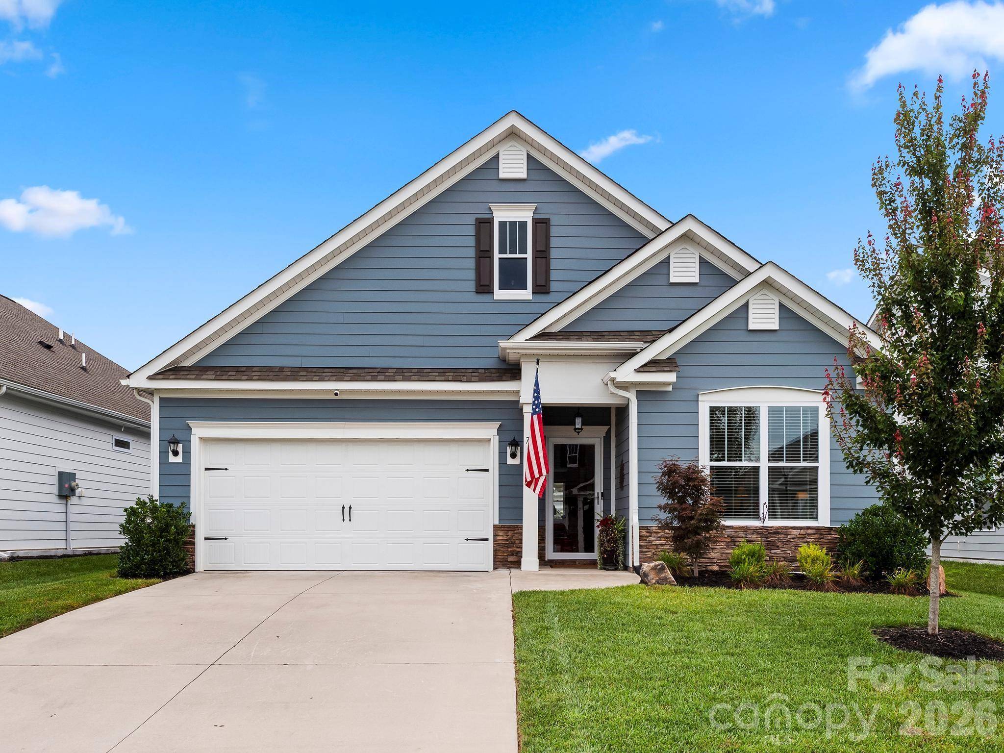 78 Fox Cove RD, Hendersonville, NC 28792