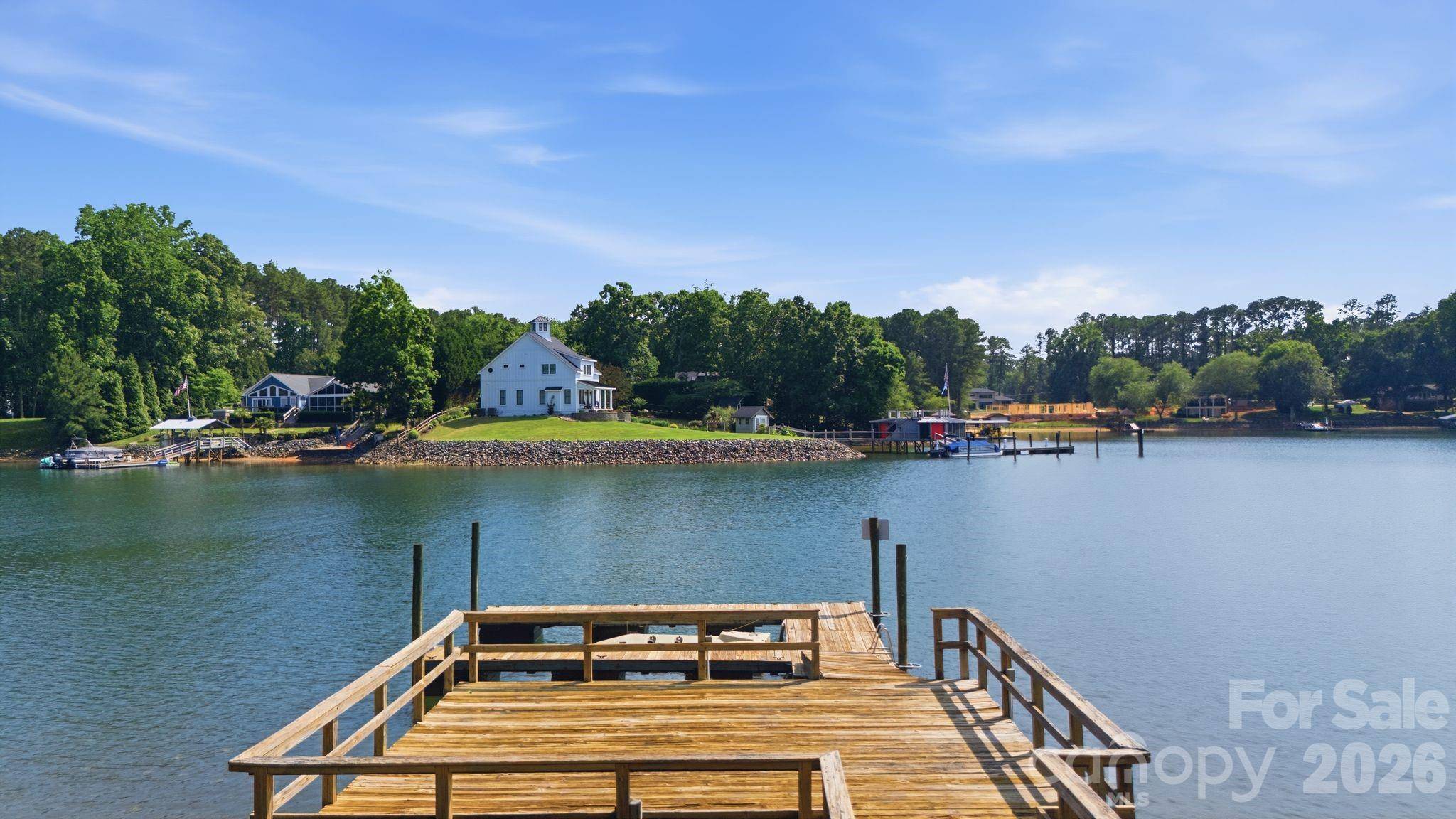 125 Misty Cove LN, Mooresville, NC 28117