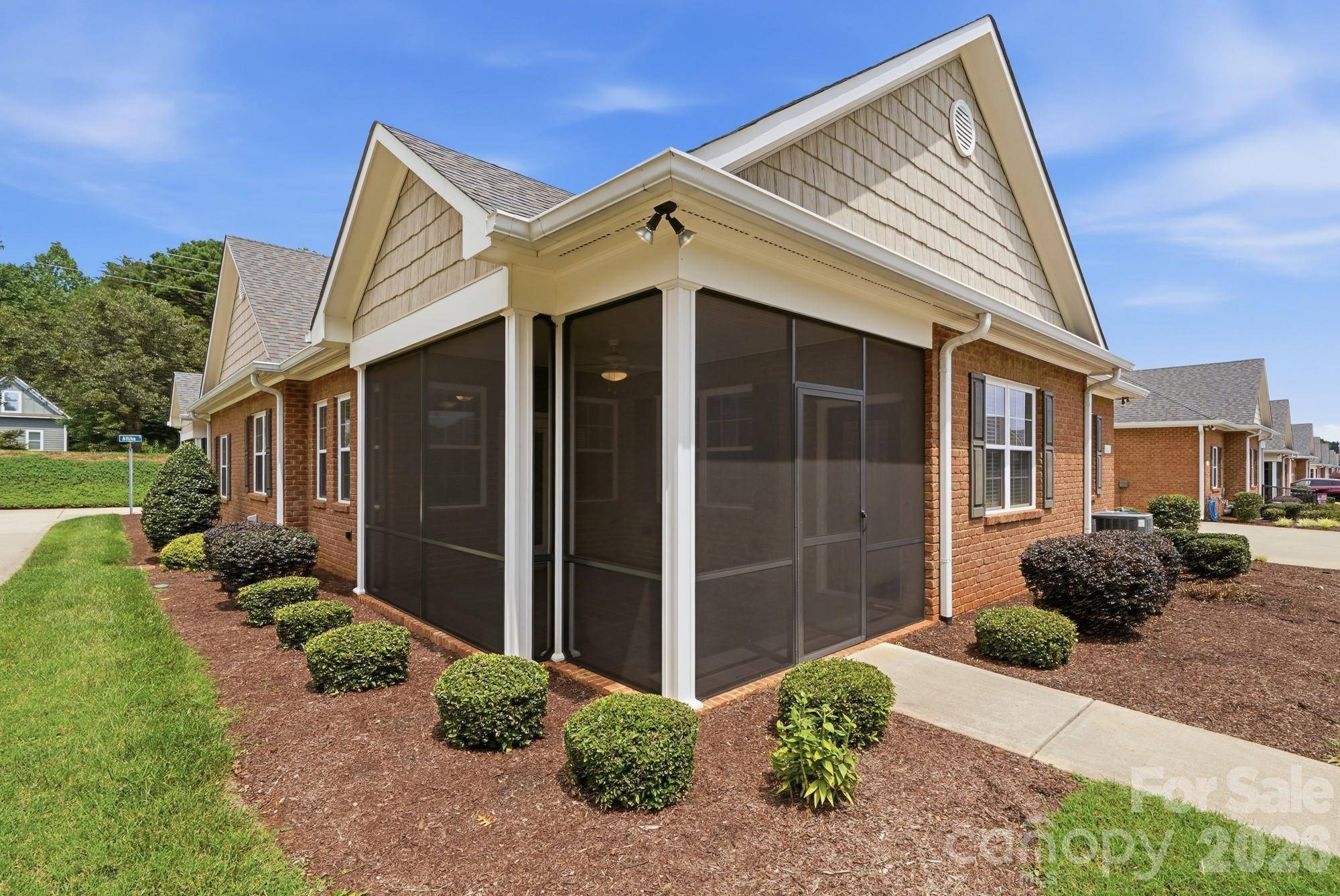 8213 Rainier DR, Denver, NC 28037