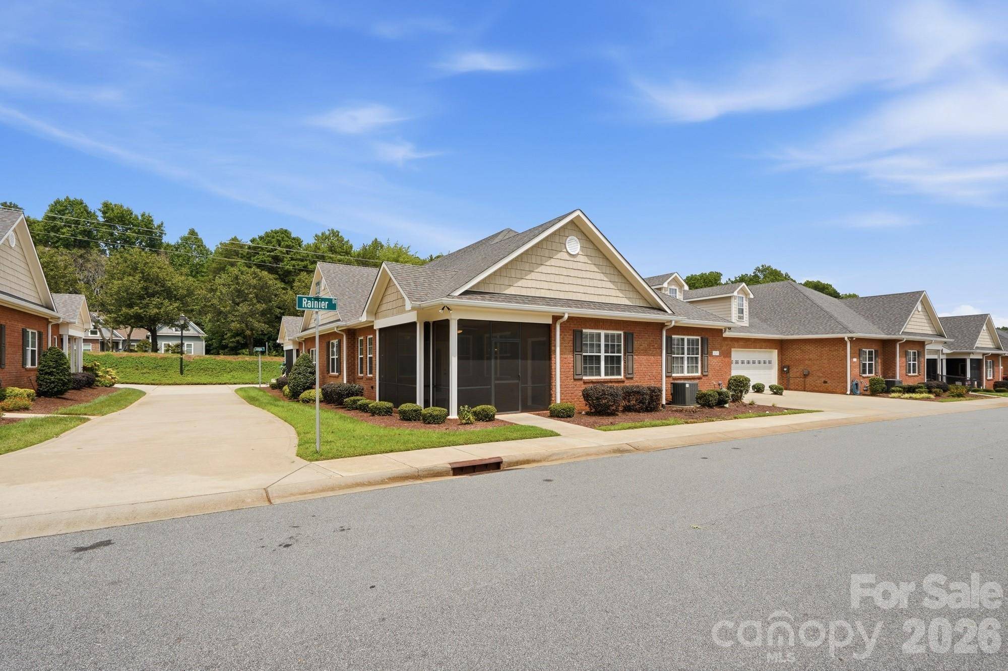 8213 Rainier DR, Denver, NC 28037
