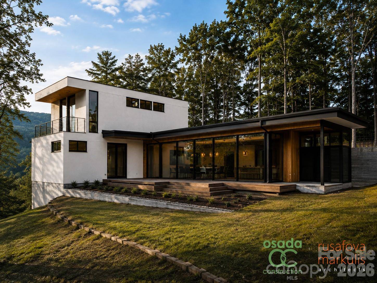 15 La Grange DR, Asheville, NC 28805